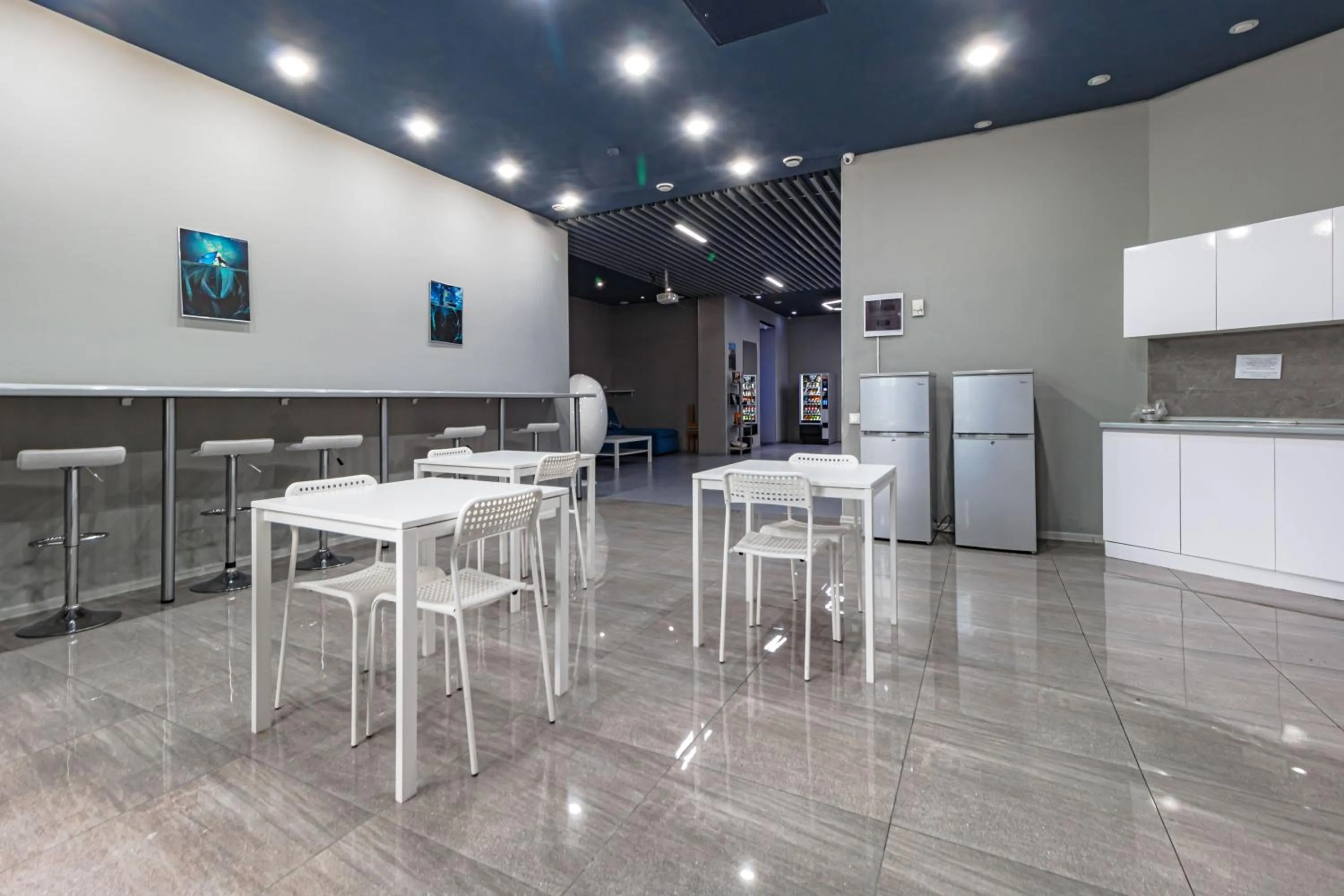 CAPS LOCK Future Hotel