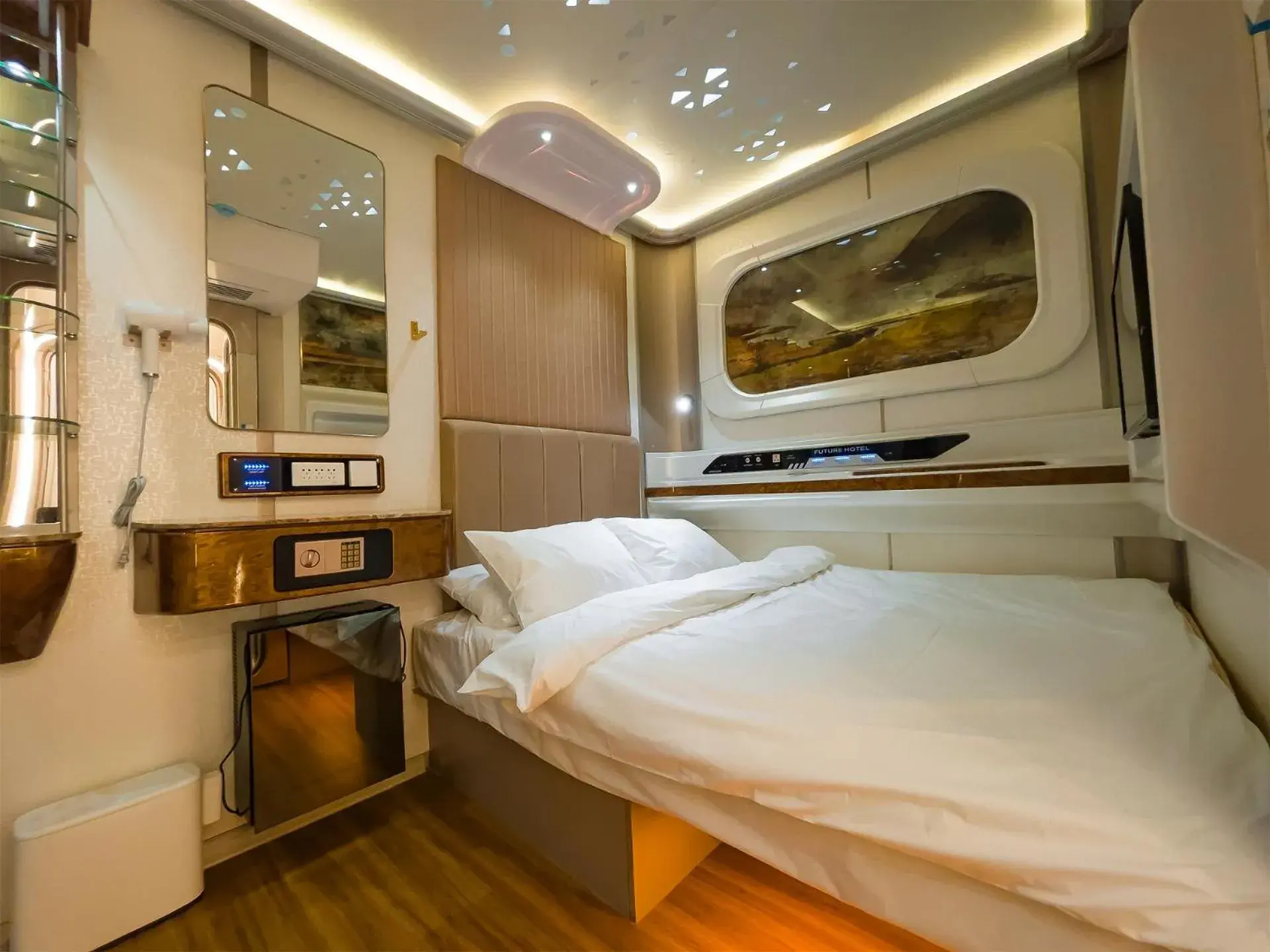 CAPS LOCK Future Hotel CAPS LOCK Future Hotel