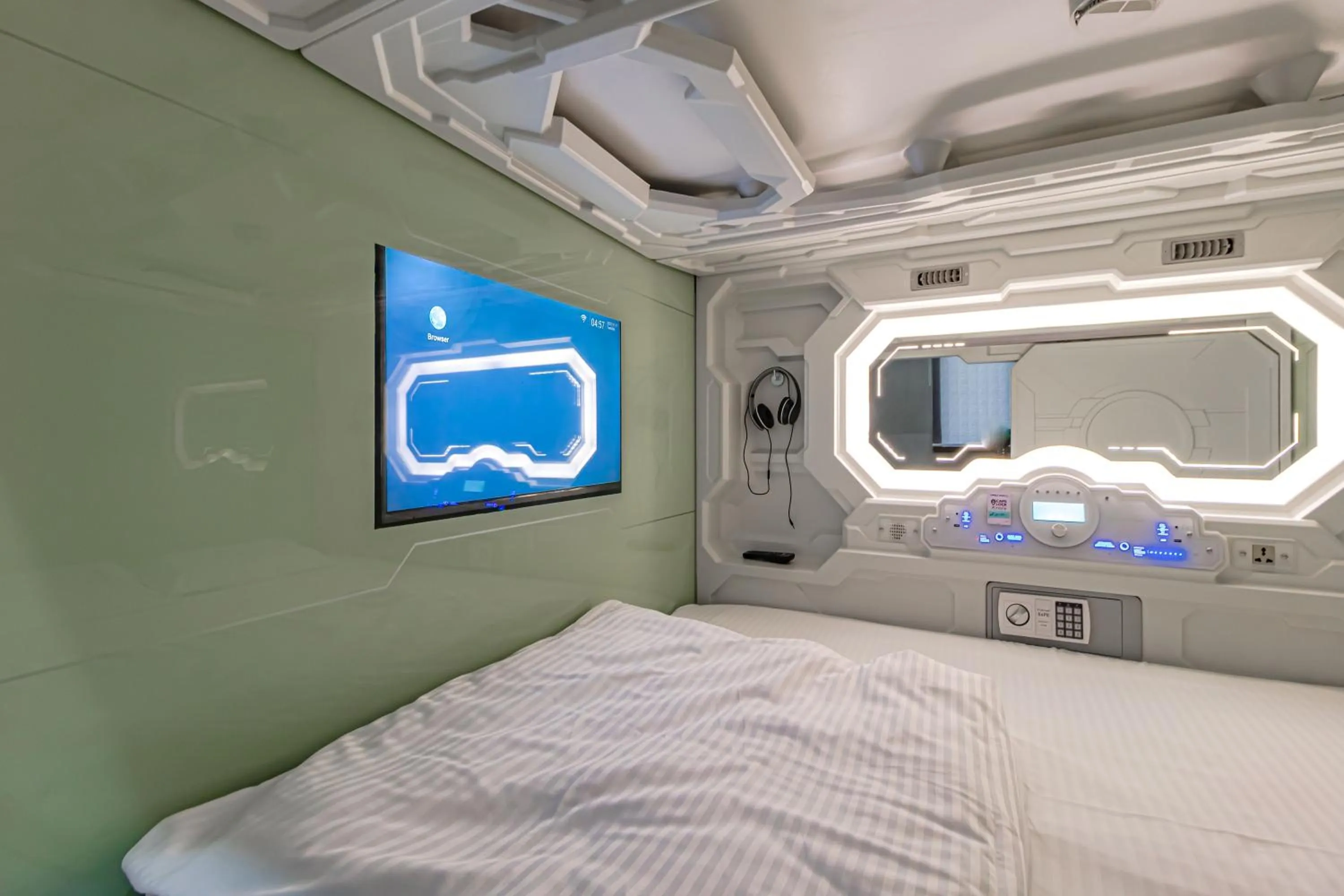 Bed in CAPS LOCK Future Hotel