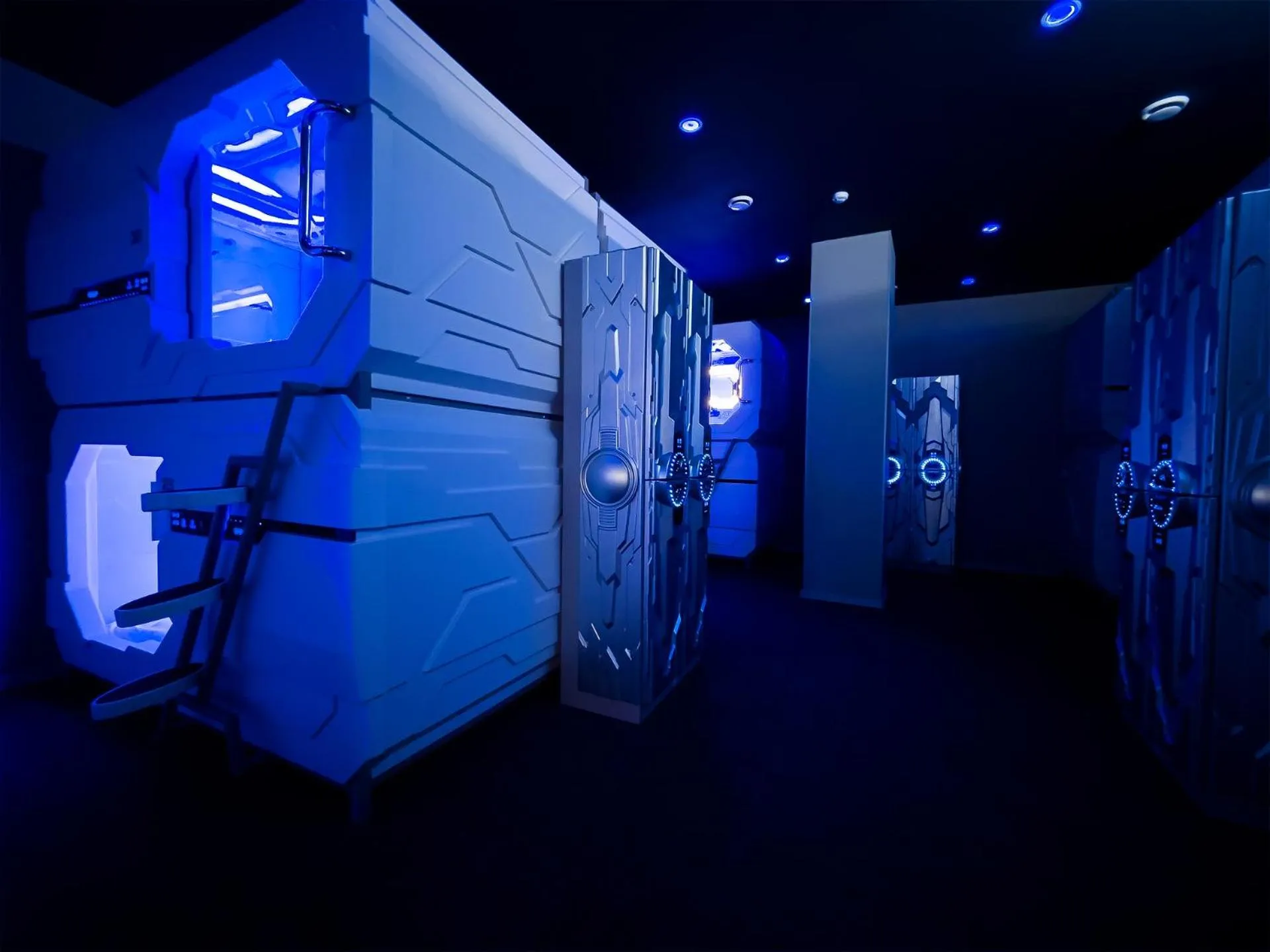 CAPS LOCK Future Hotel