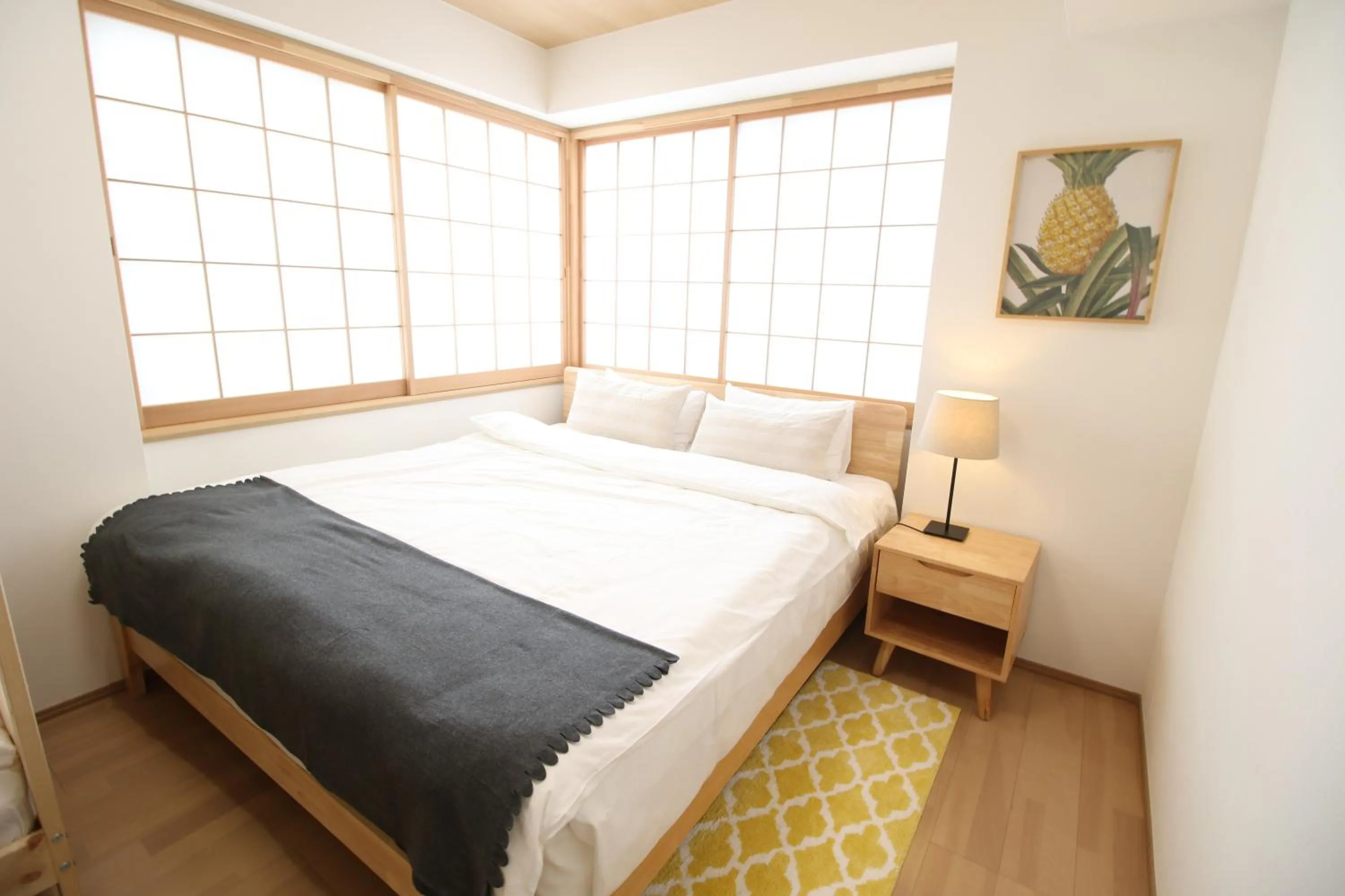Bed in Uhome Suido Apartment SD