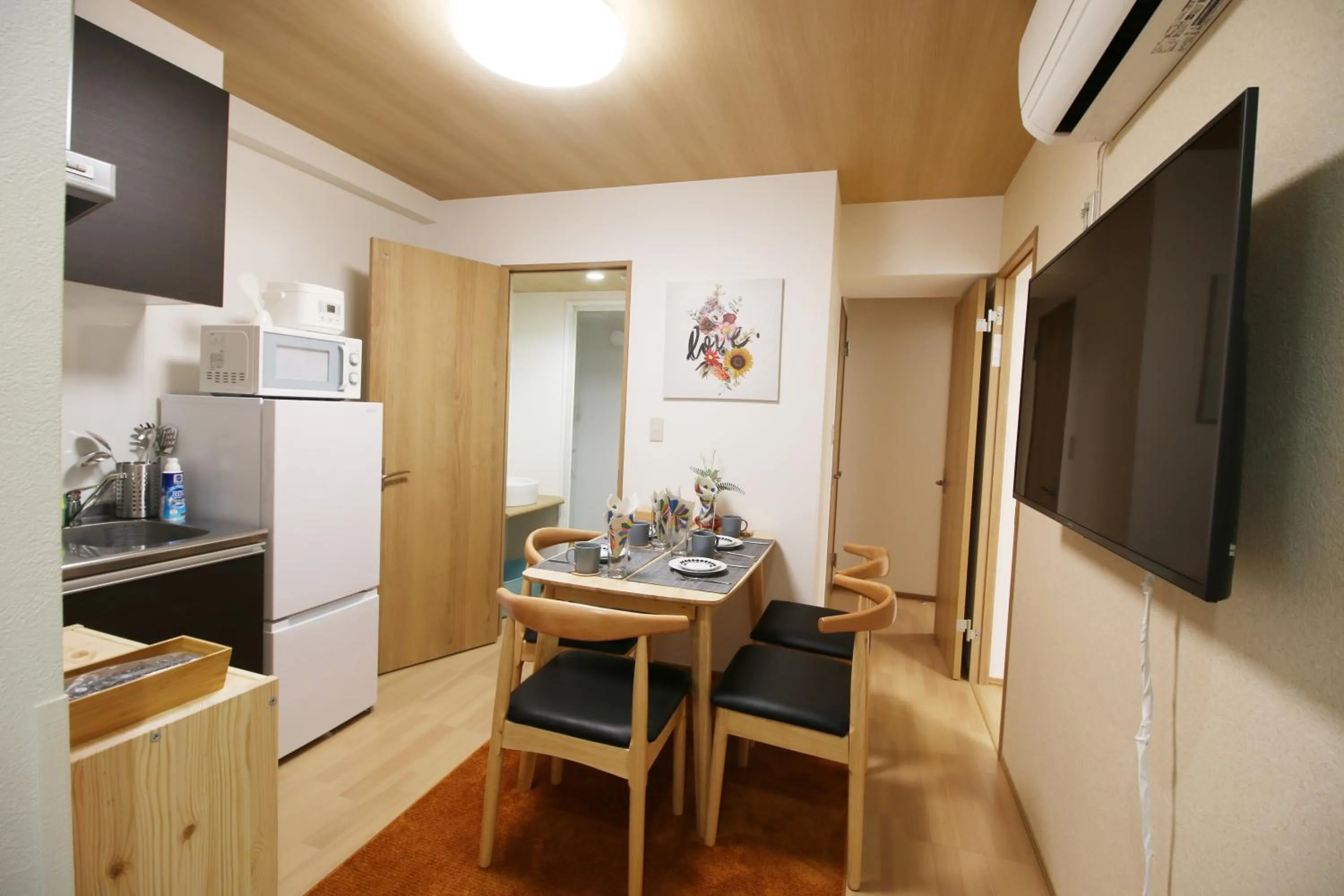 Photo of the whole room in Uhome Suido Apartment SD