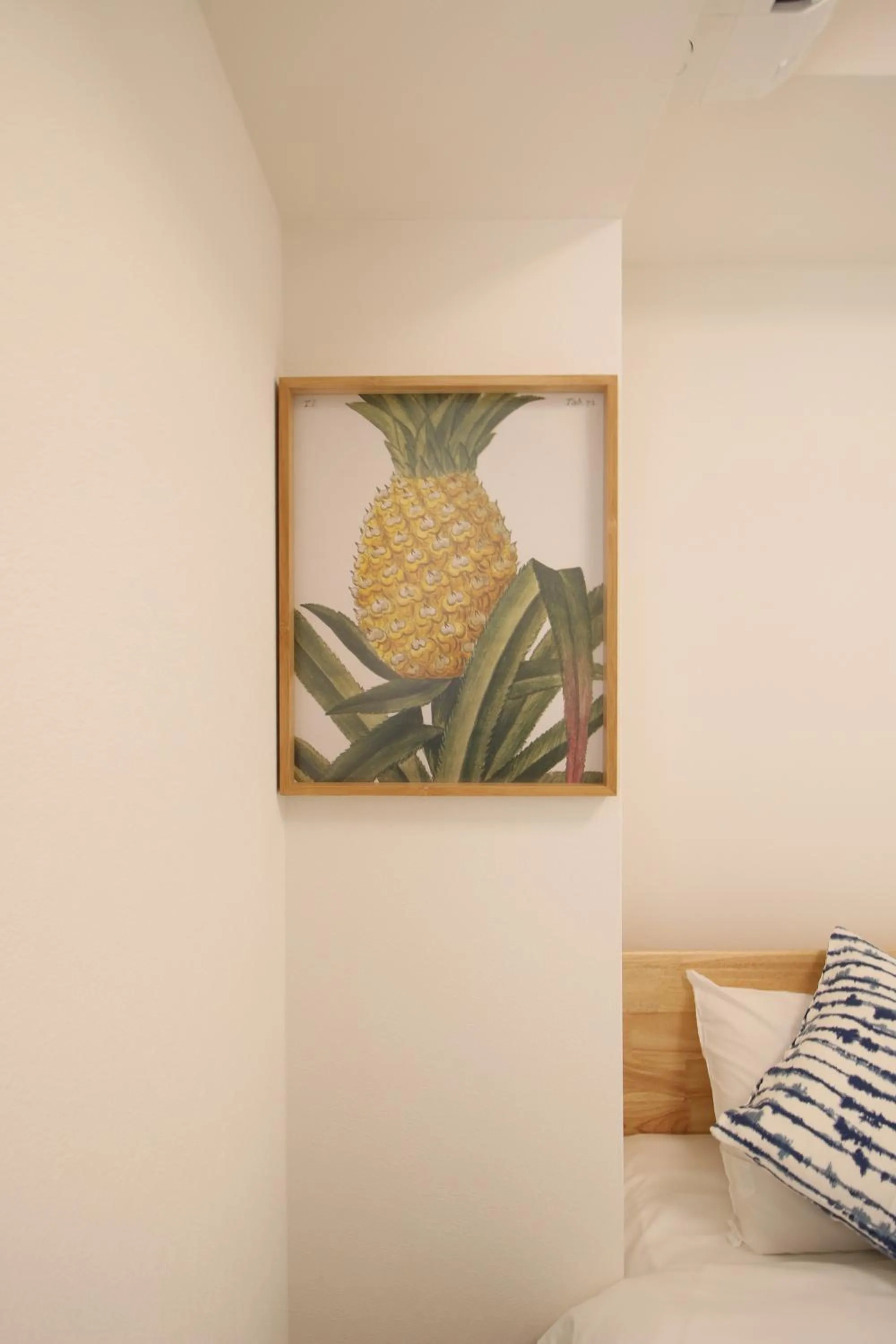 Bed in Uhome Suido Apartment SD