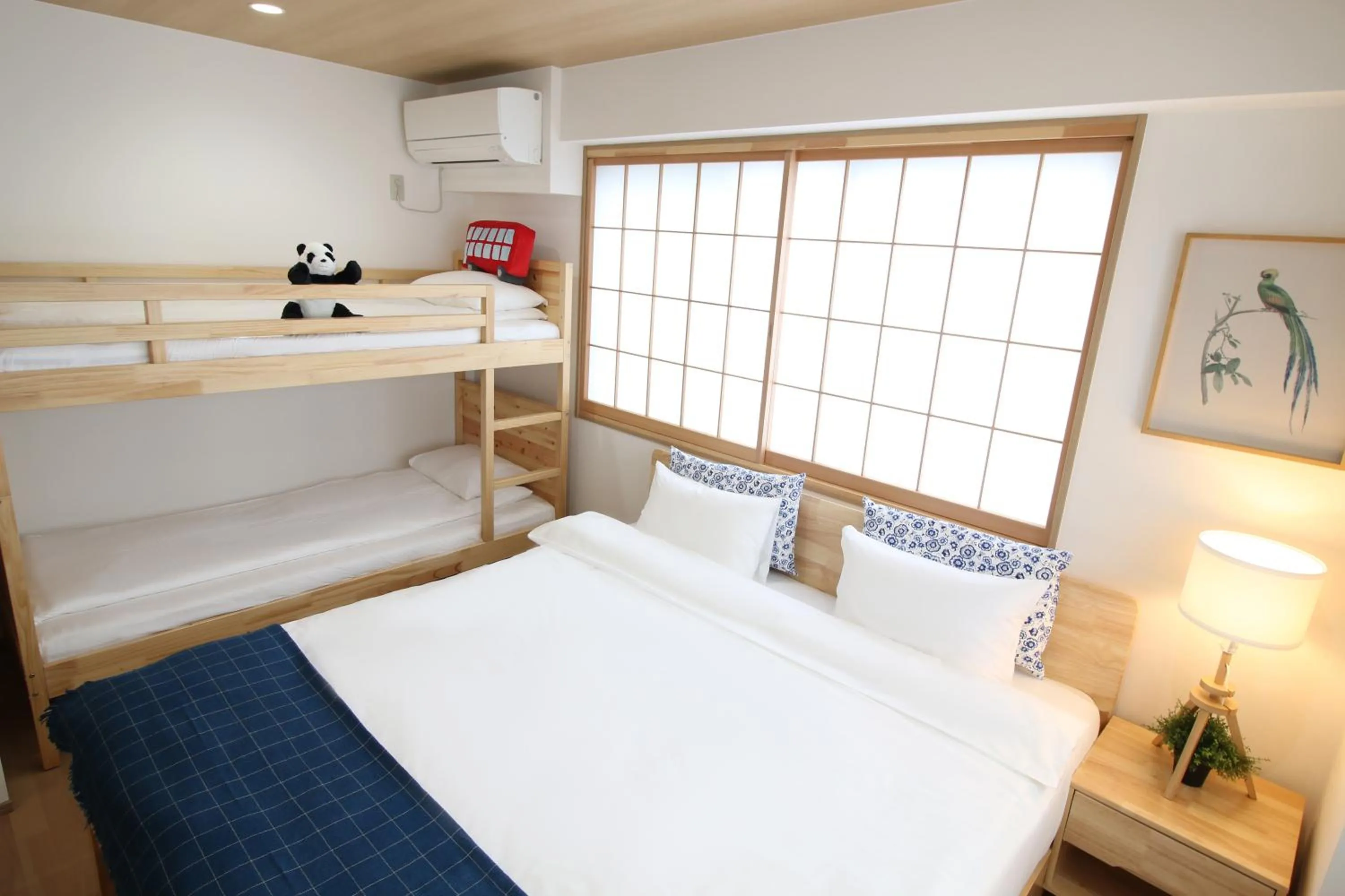 Bed in Uhome Suido Apartment SD