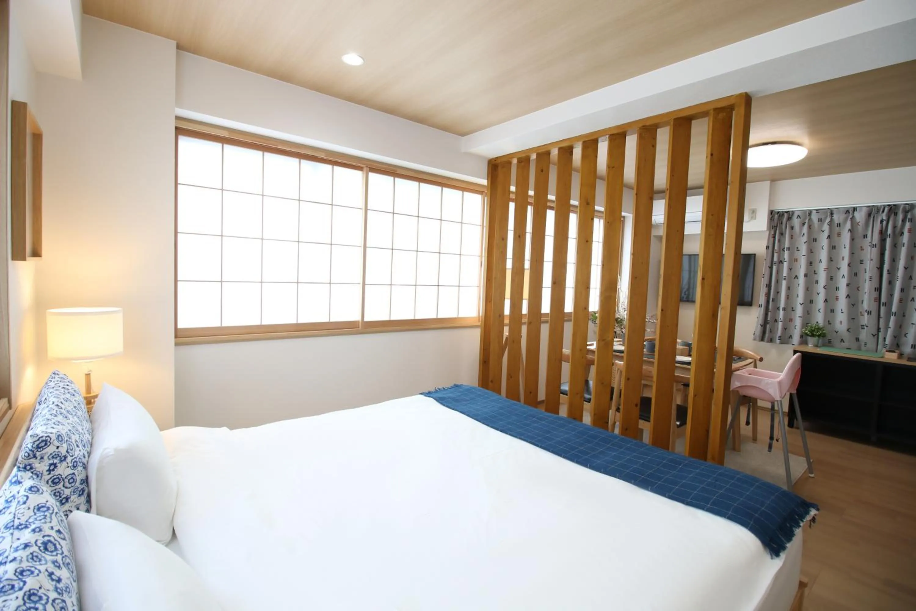 Bed in Uhome Suido Apartment SD
