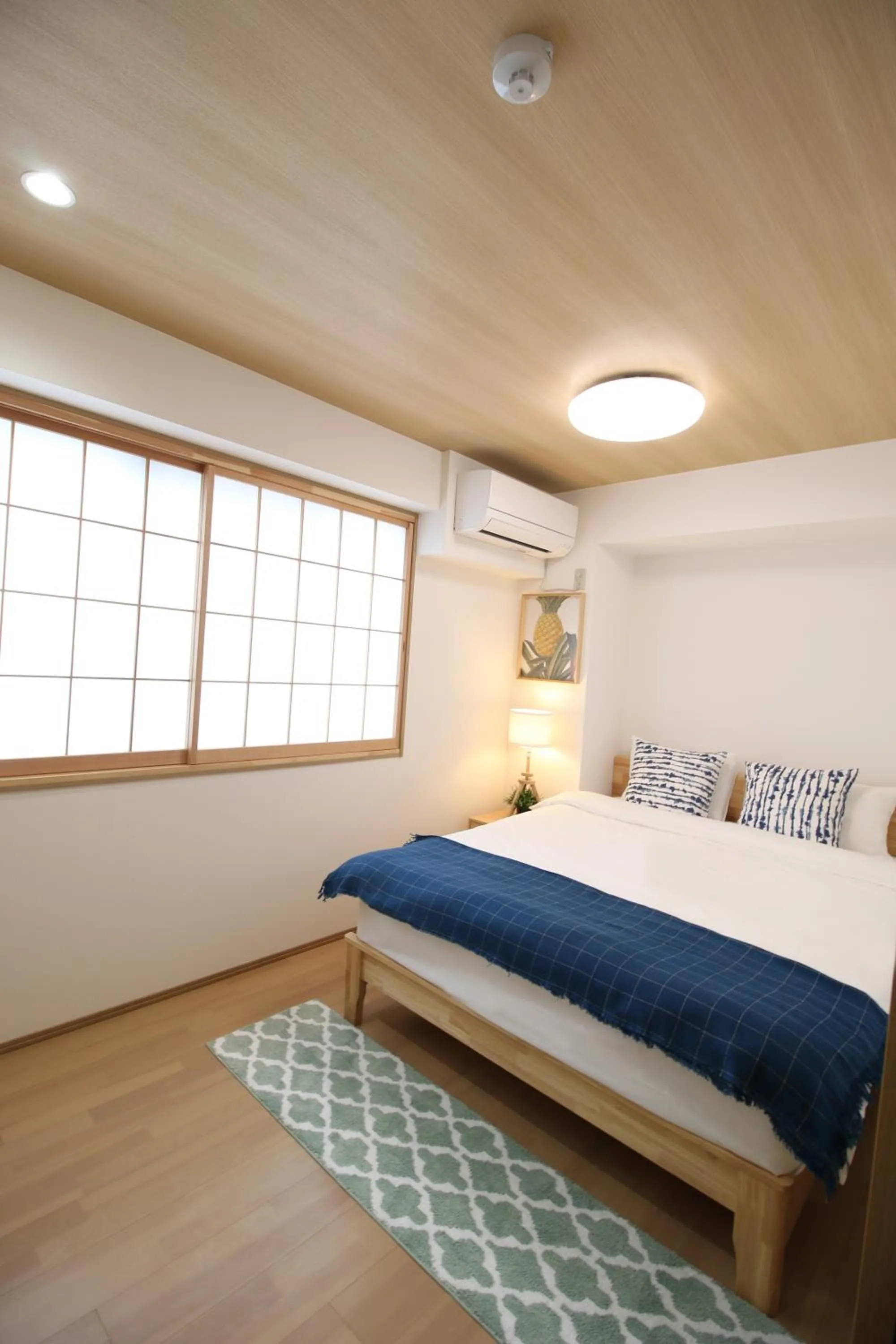 Bed in Uhome Suido Apartment SD