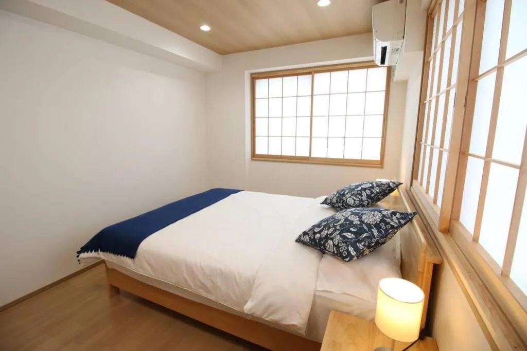 Bedroom, Bed in Uhome Suido Apartment SD