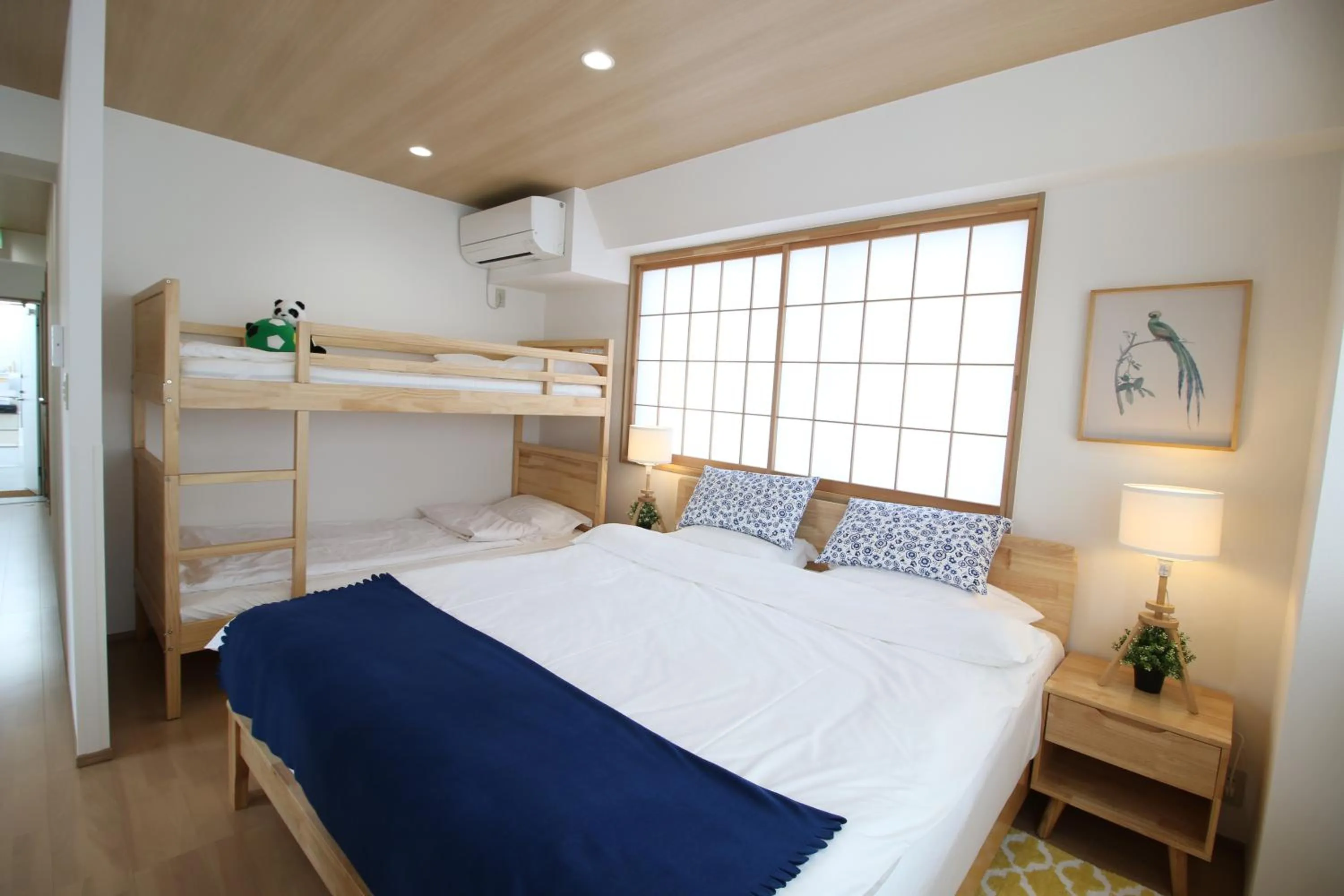 Bed in Uhome Suido Apartment SD