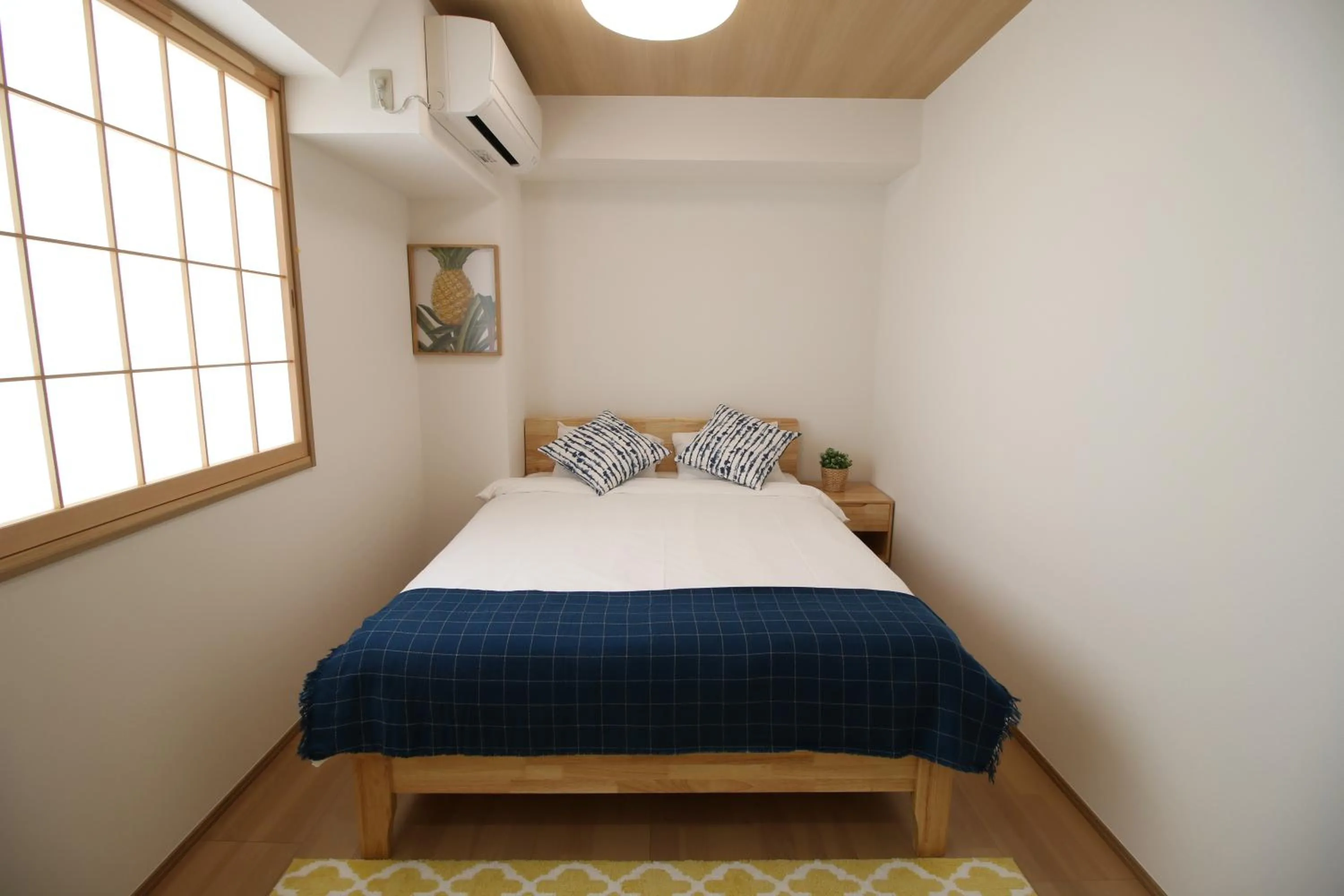 Bed in Uhome Suido Apartment SD