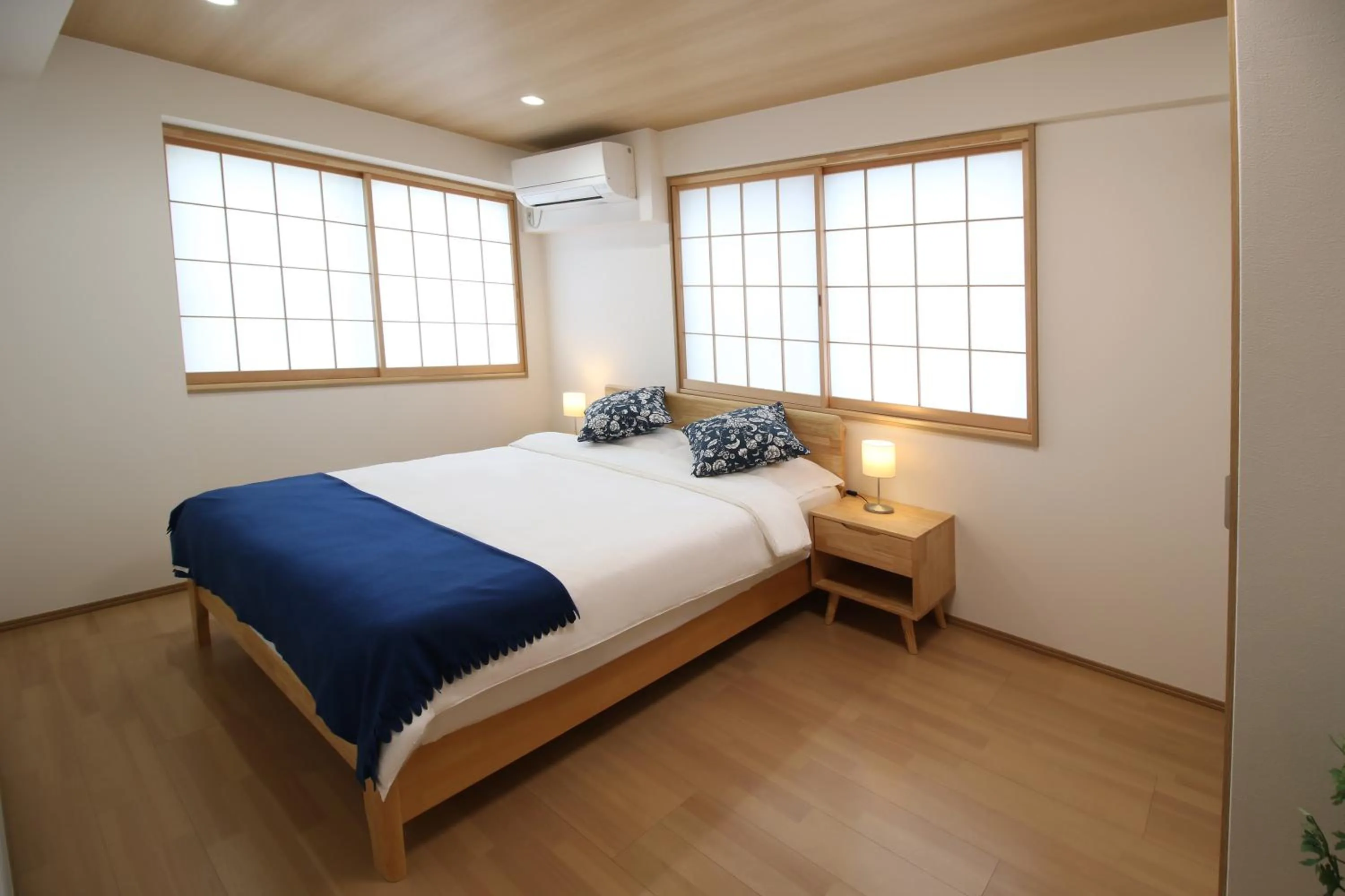 Bed in Uhome Suido Apartment SD