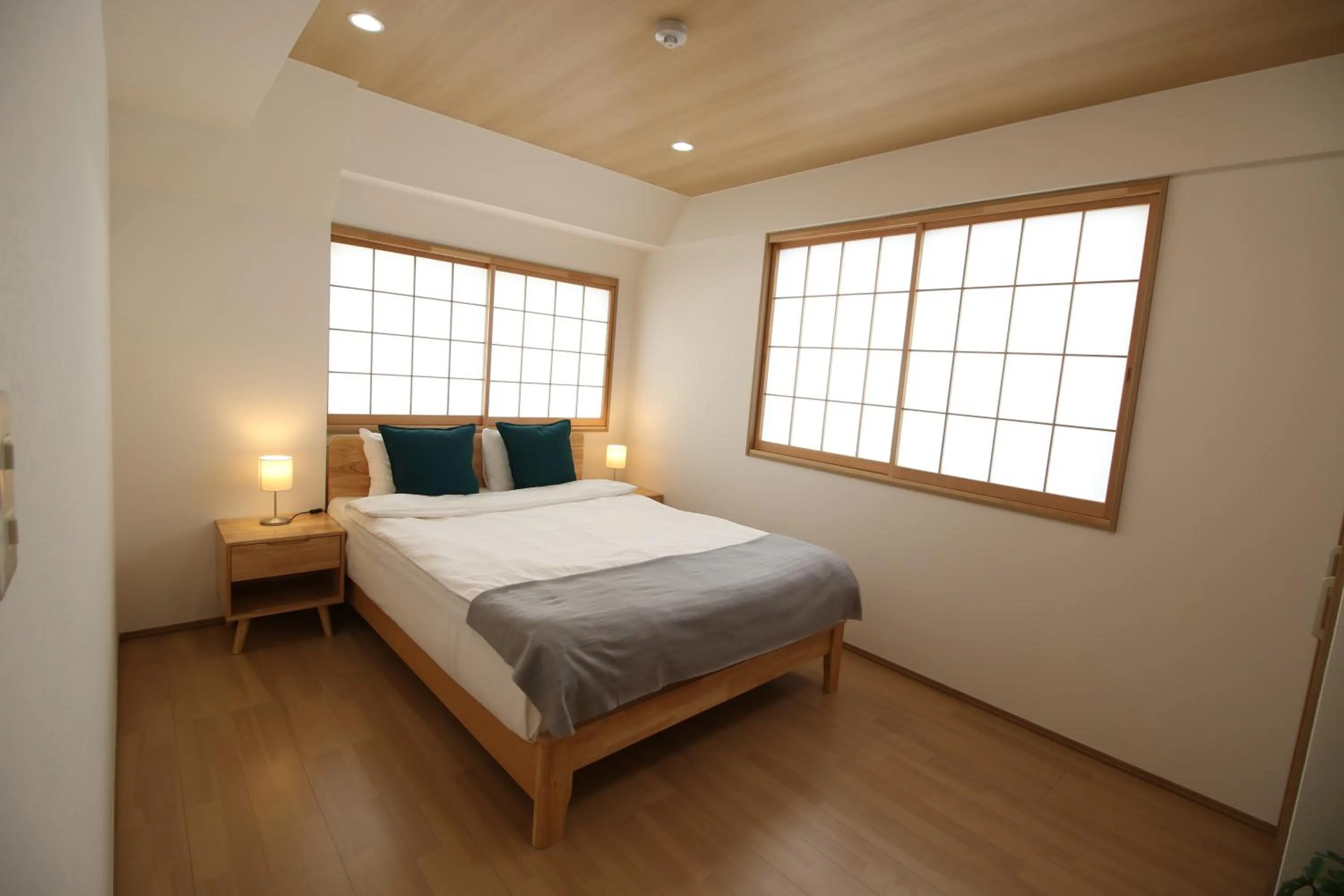Bed in Uhome Suido Apartment SD