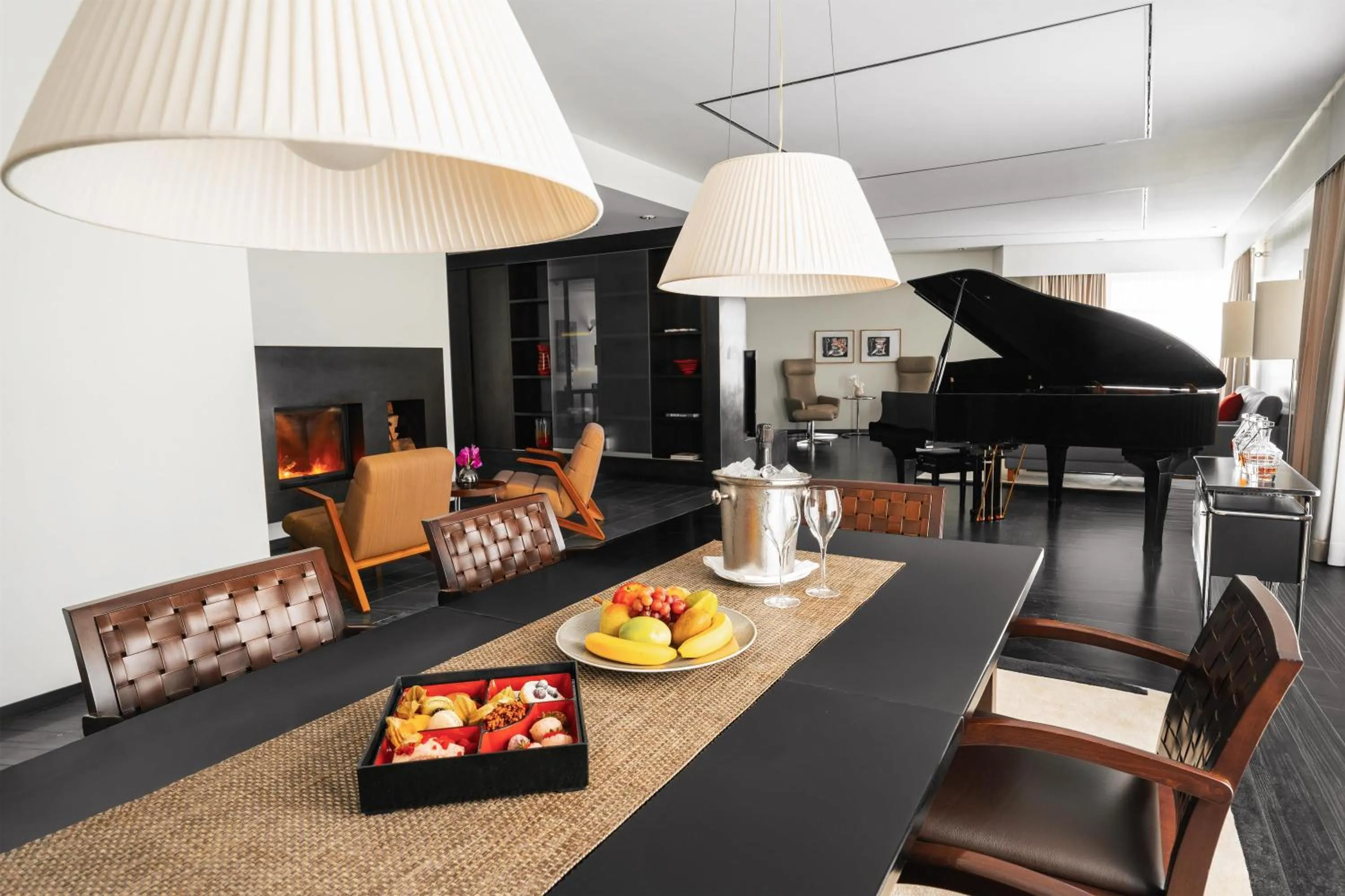 Photo of the whole room in Grand Hyatt Berlin