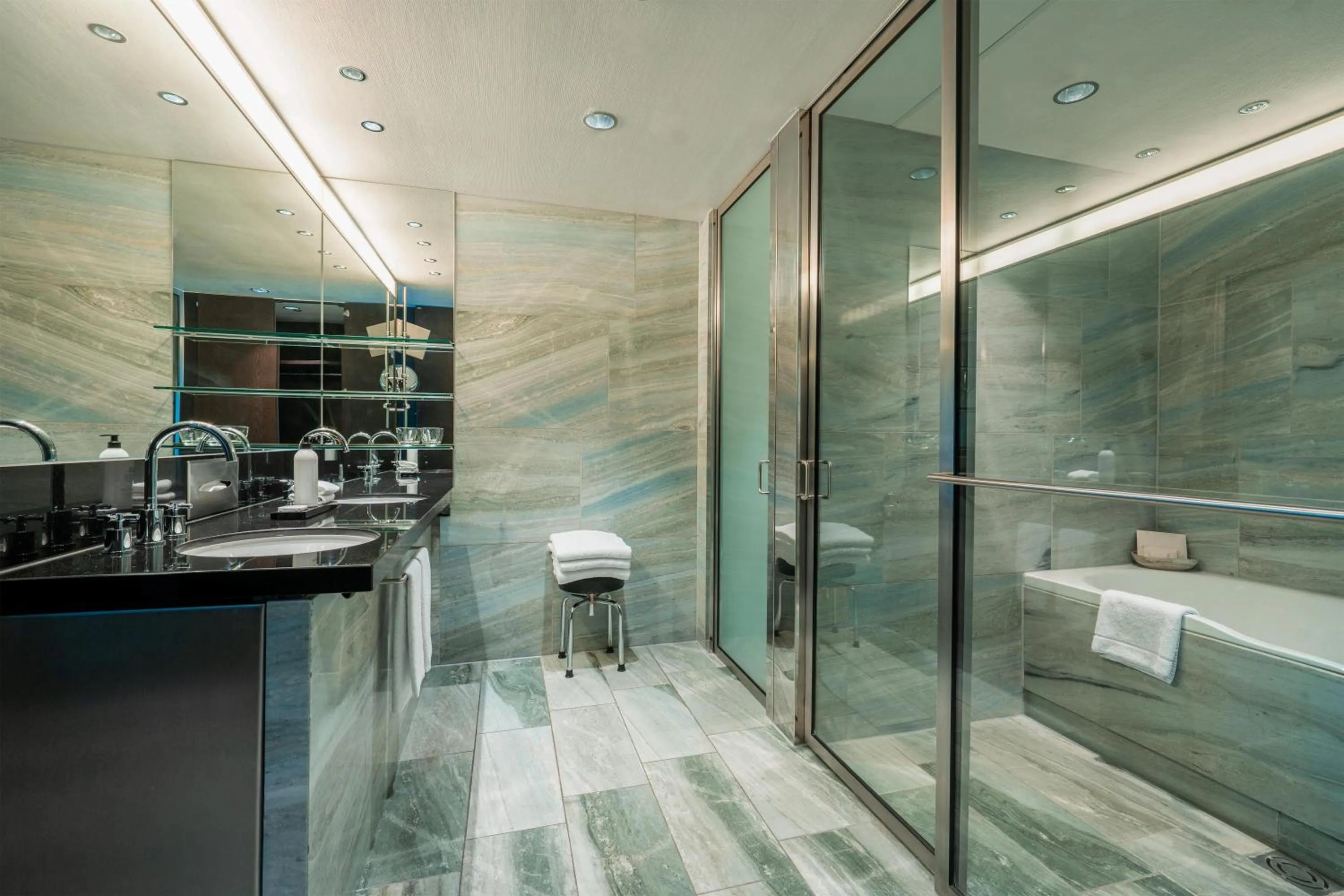 Bathroom in Grand Hyatt Berlin