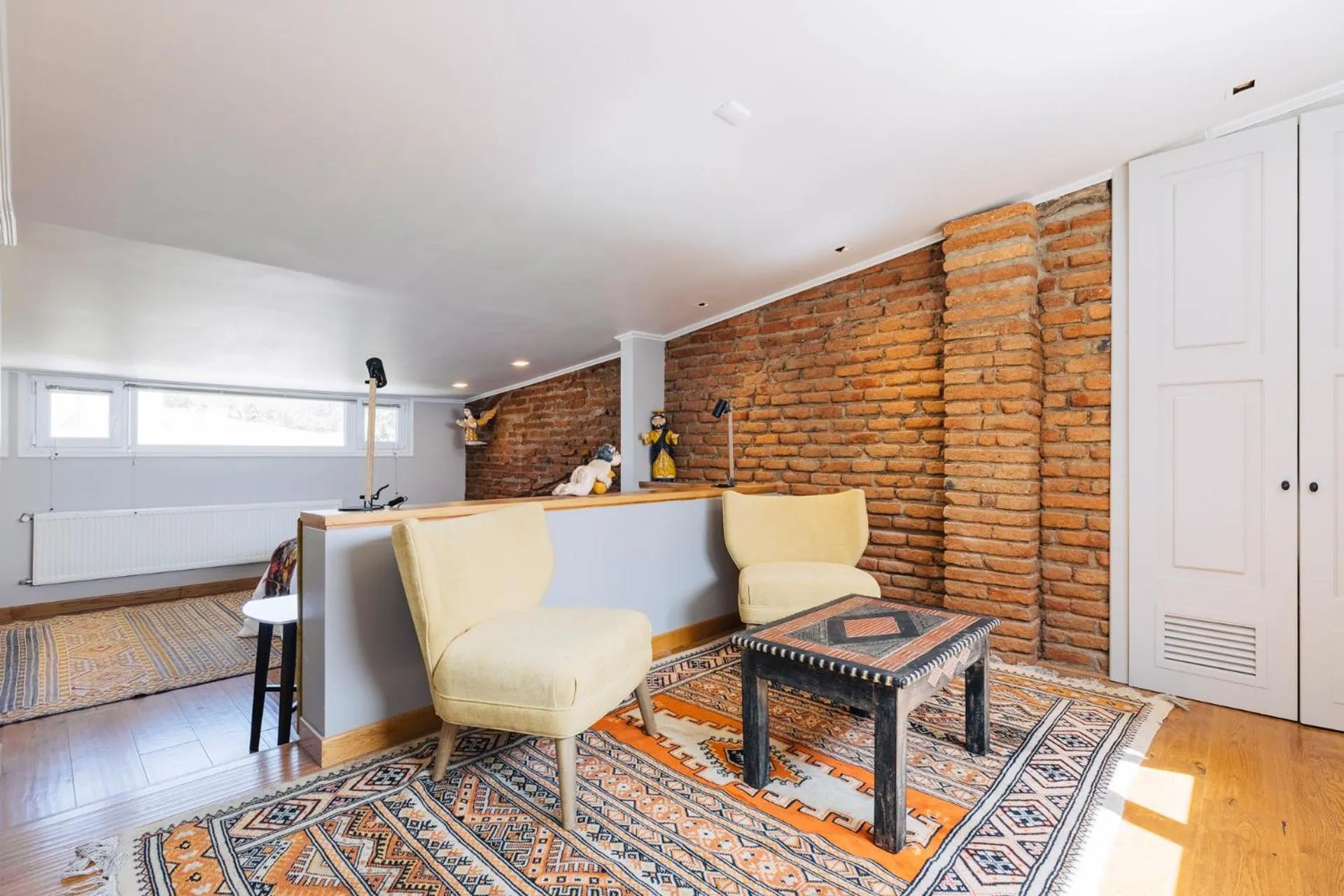 Seating area in Casablu Hotel