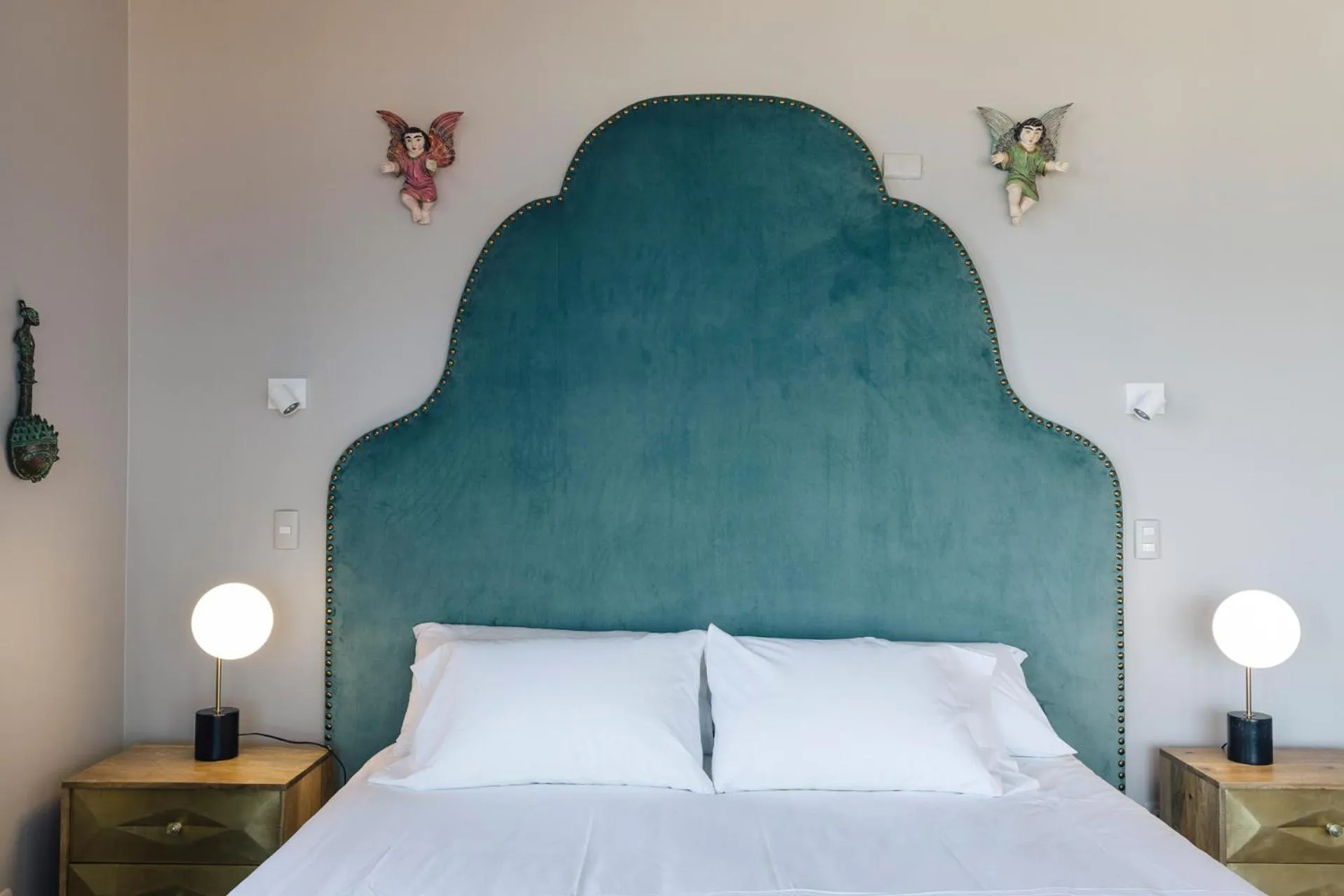 Bed in Casablu Hotel