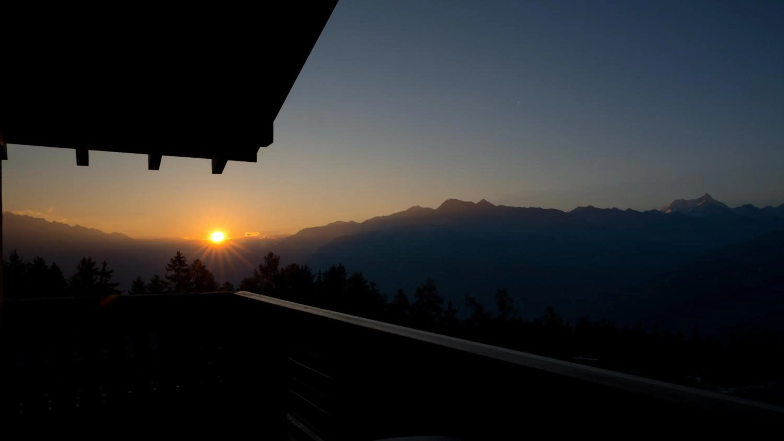 Bedroom in Hotel Helvetia Intergolf