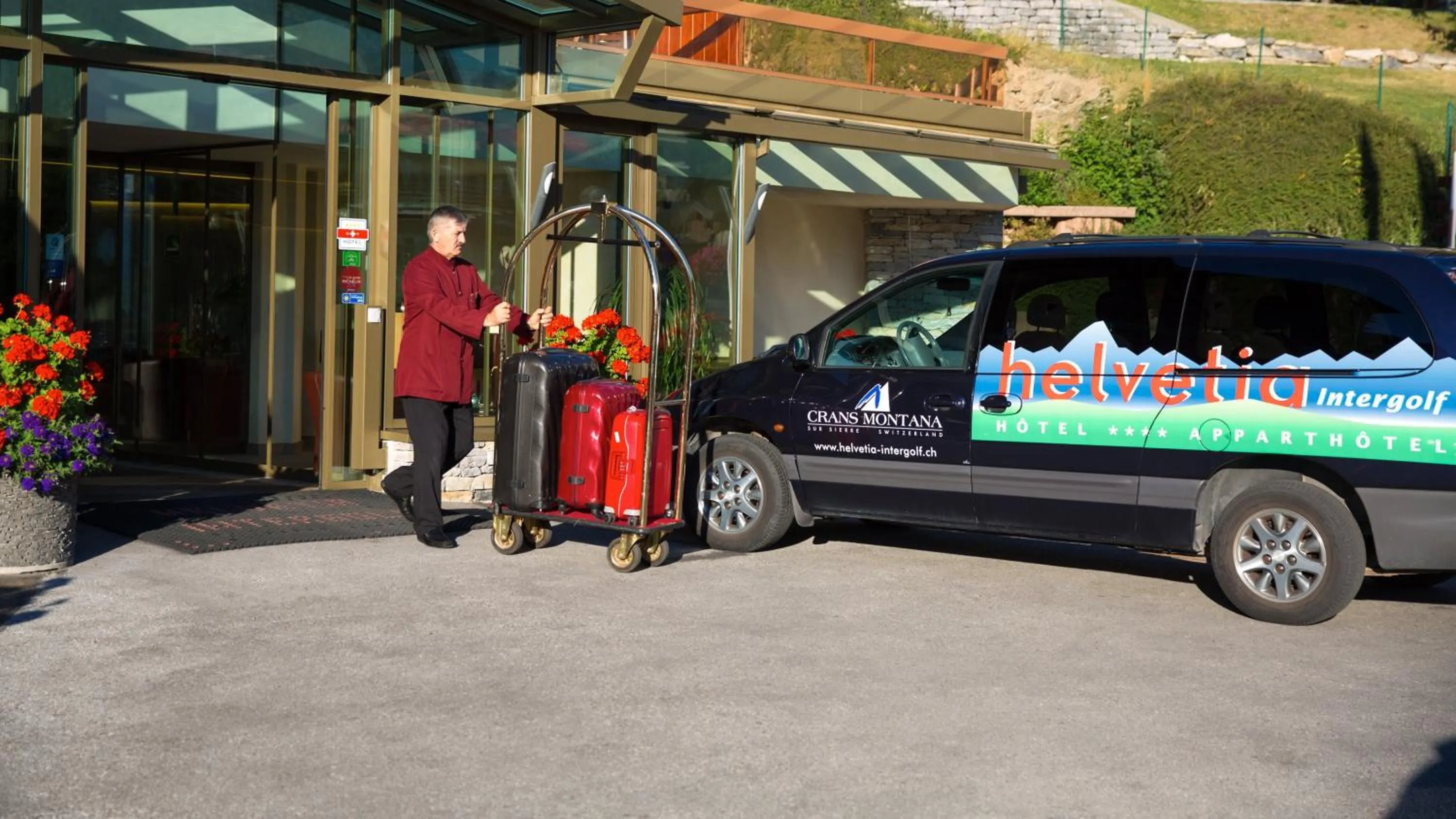 Parking in Hotel Helvetia Intergolf