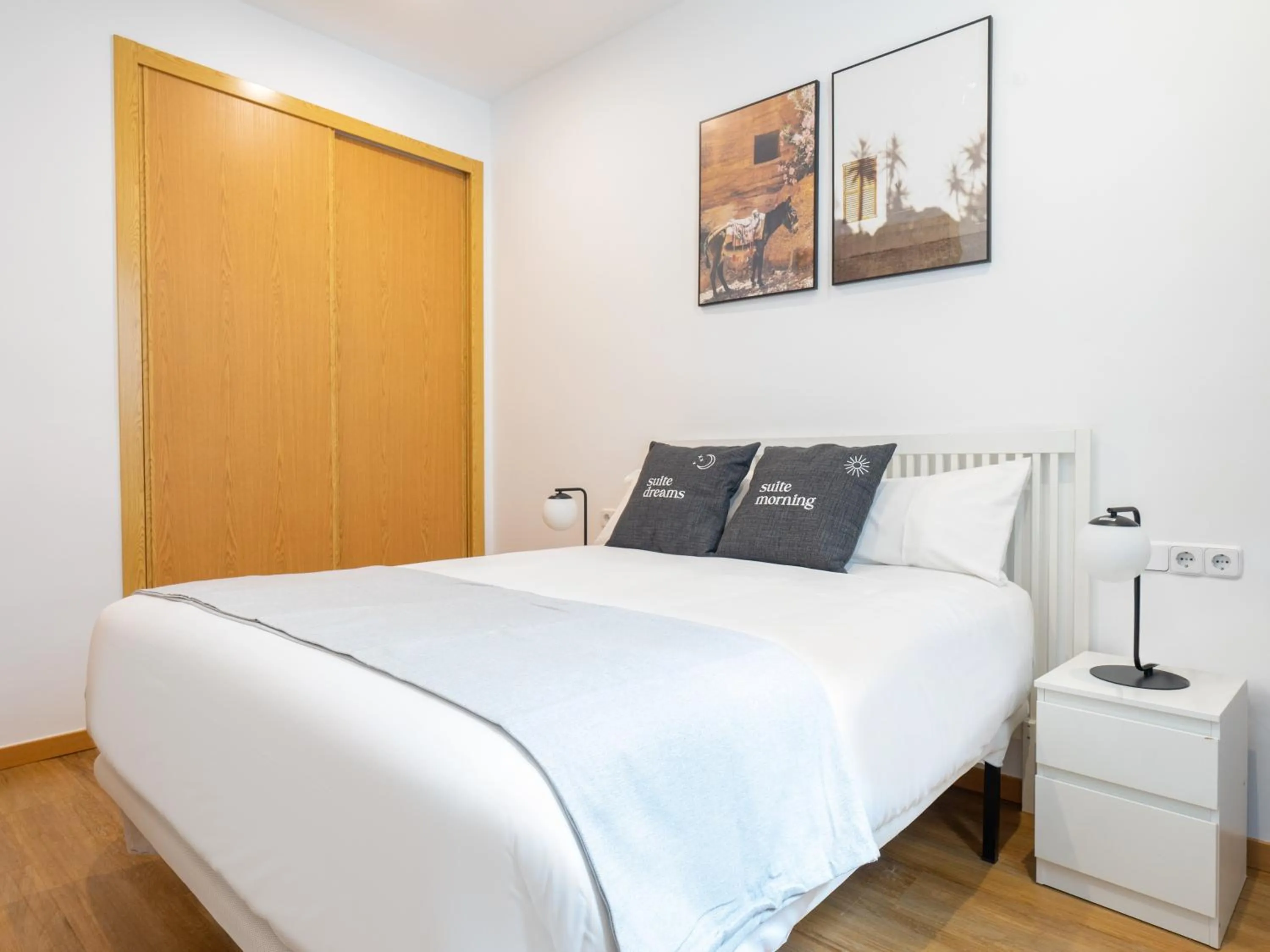 Bed in Limehome Madrid San Lorenzo