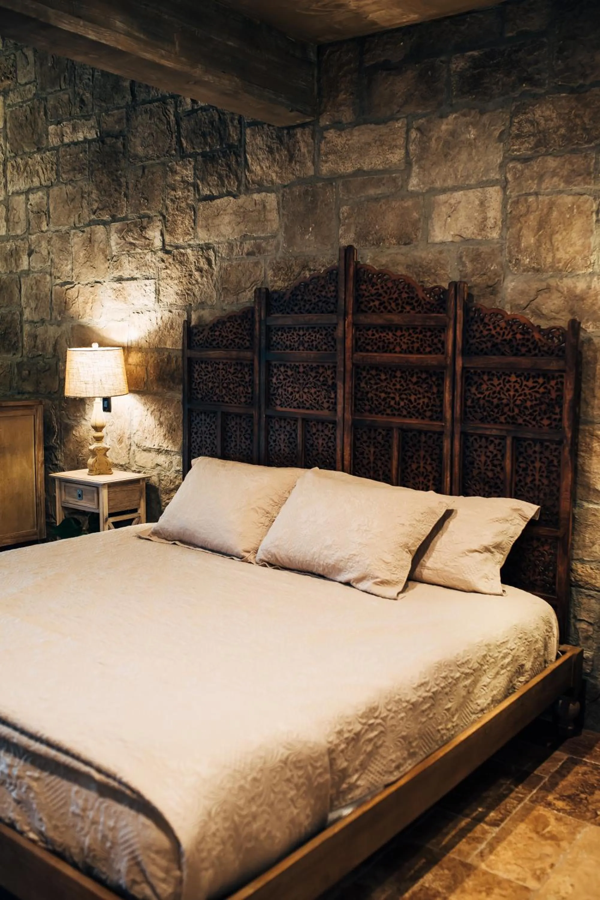 Bed in The Inn at Zaca Creek