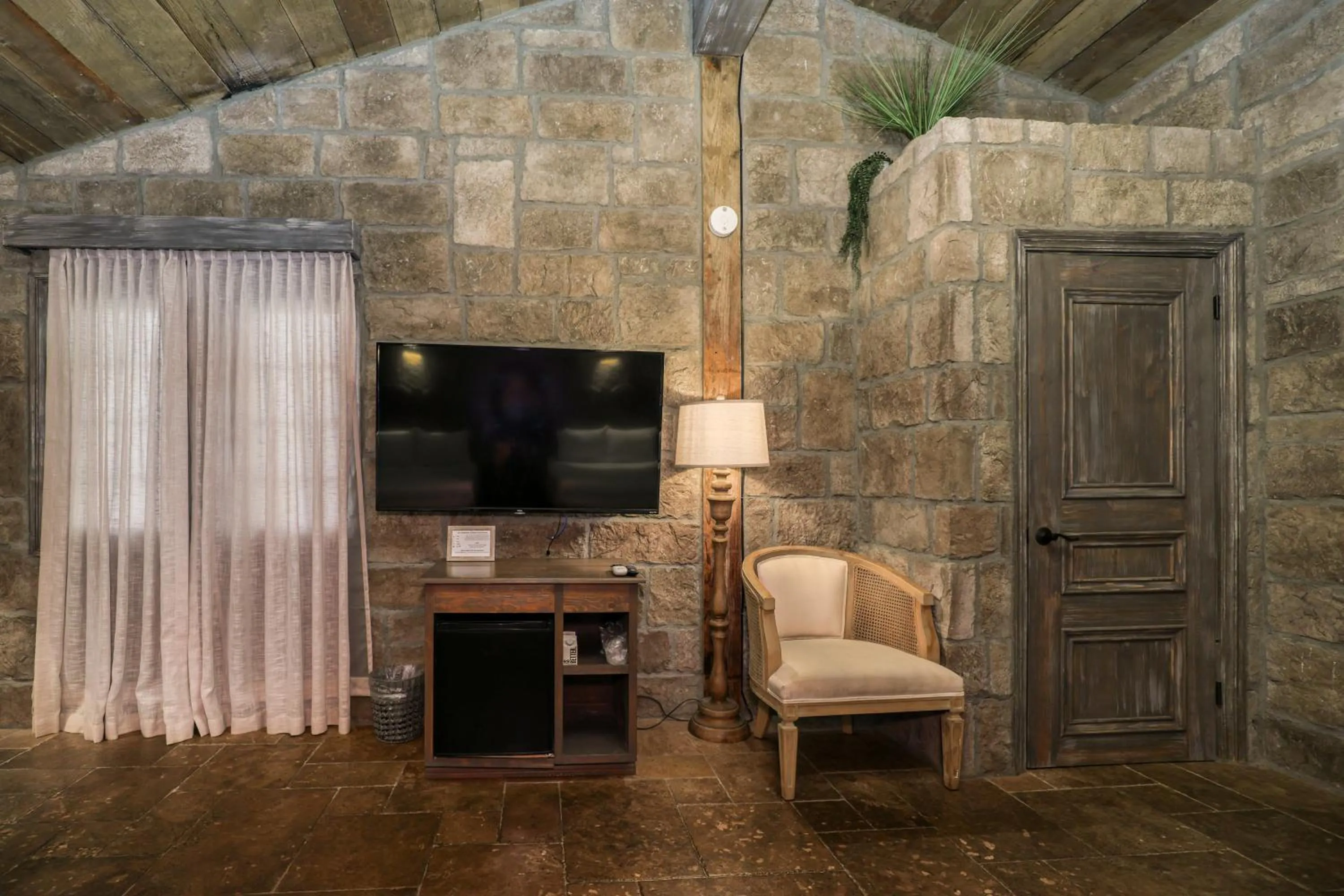 The Inn at Zaca Creek