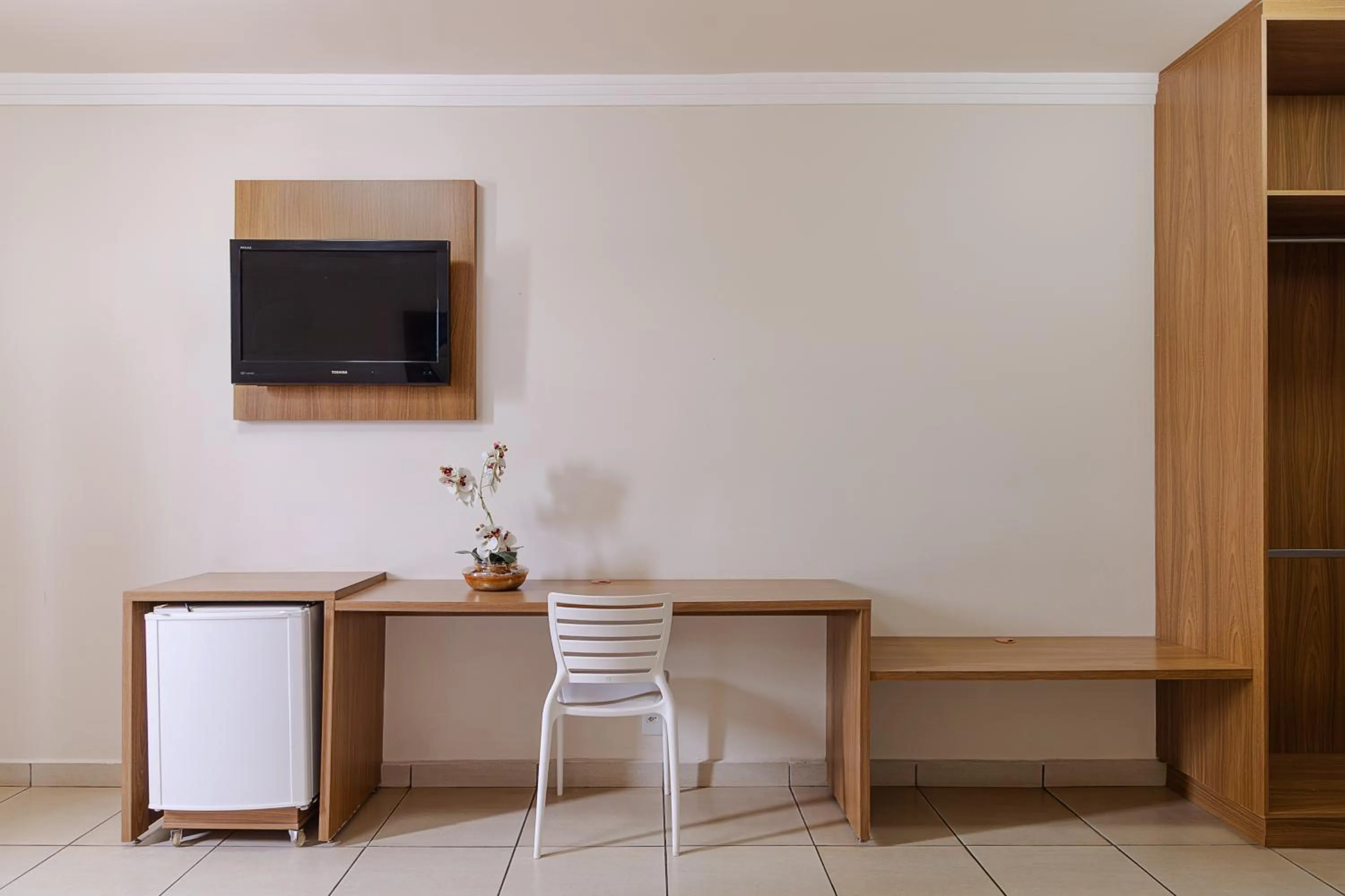 Bedroom in Havana Express