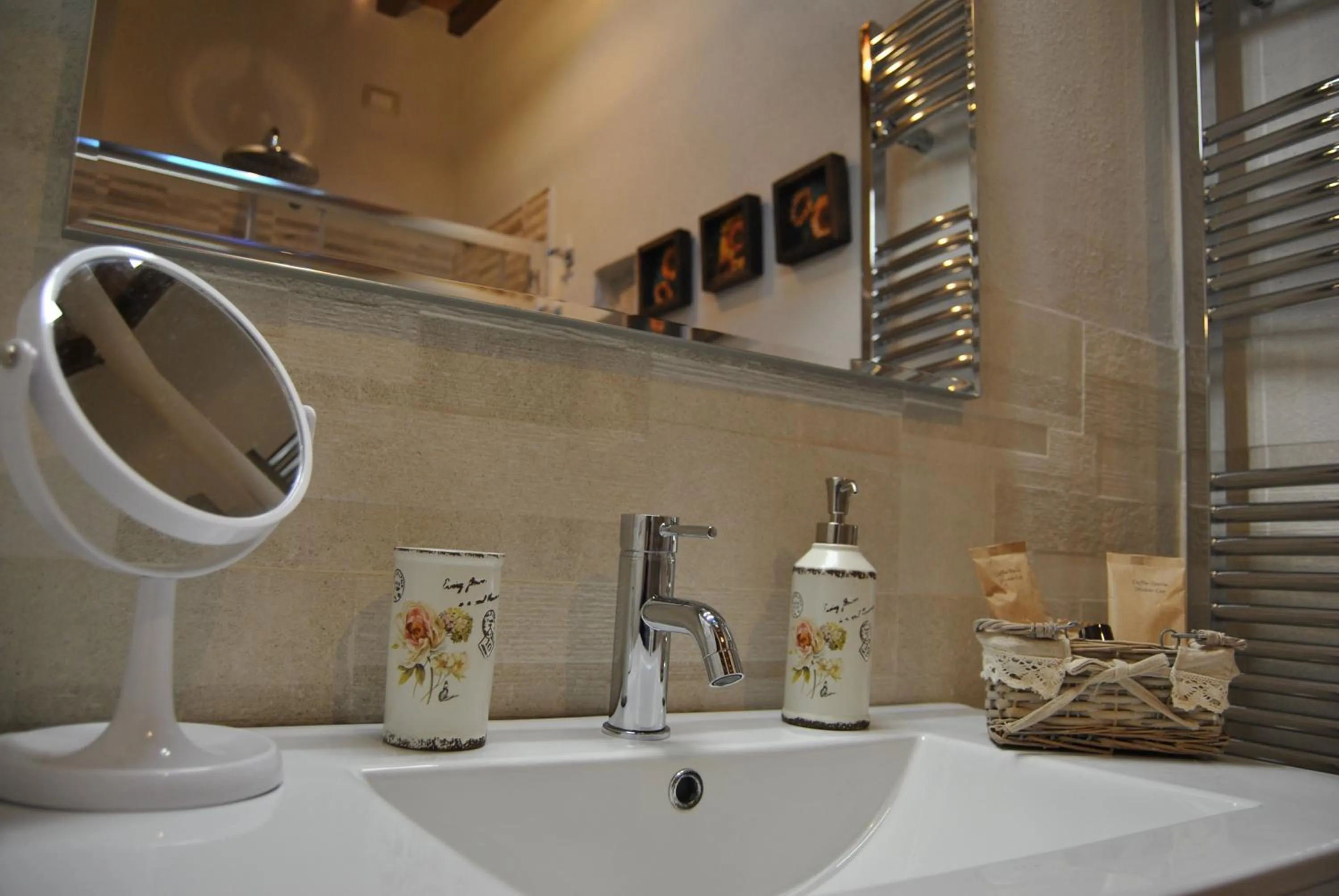 Bathroom in La valle B&B