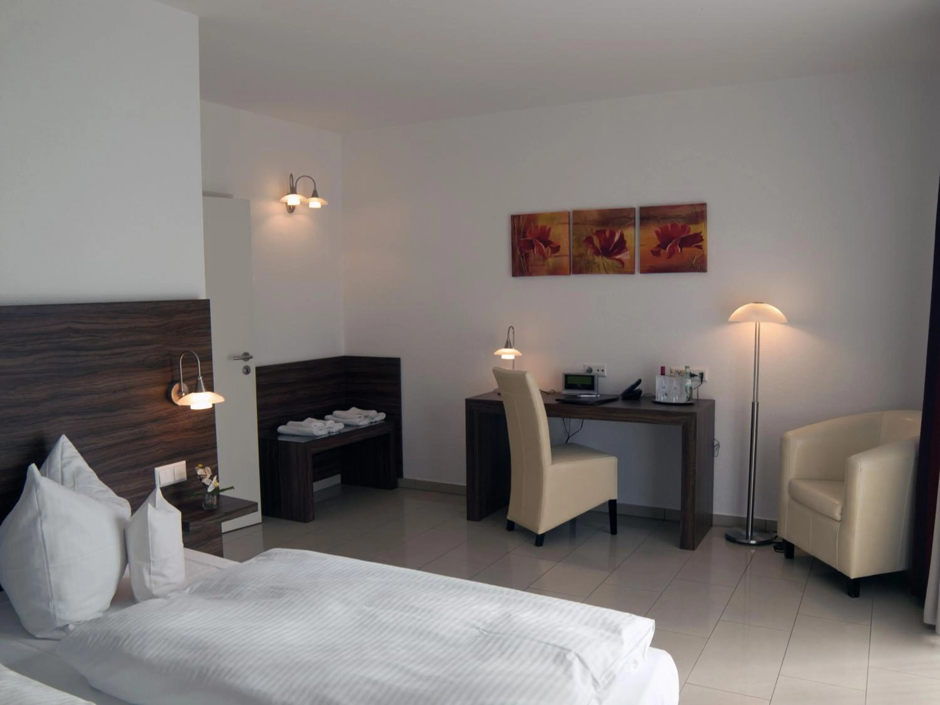 Photo of the whole room, Bed in Hotel & Restaurant Waldschlösschen