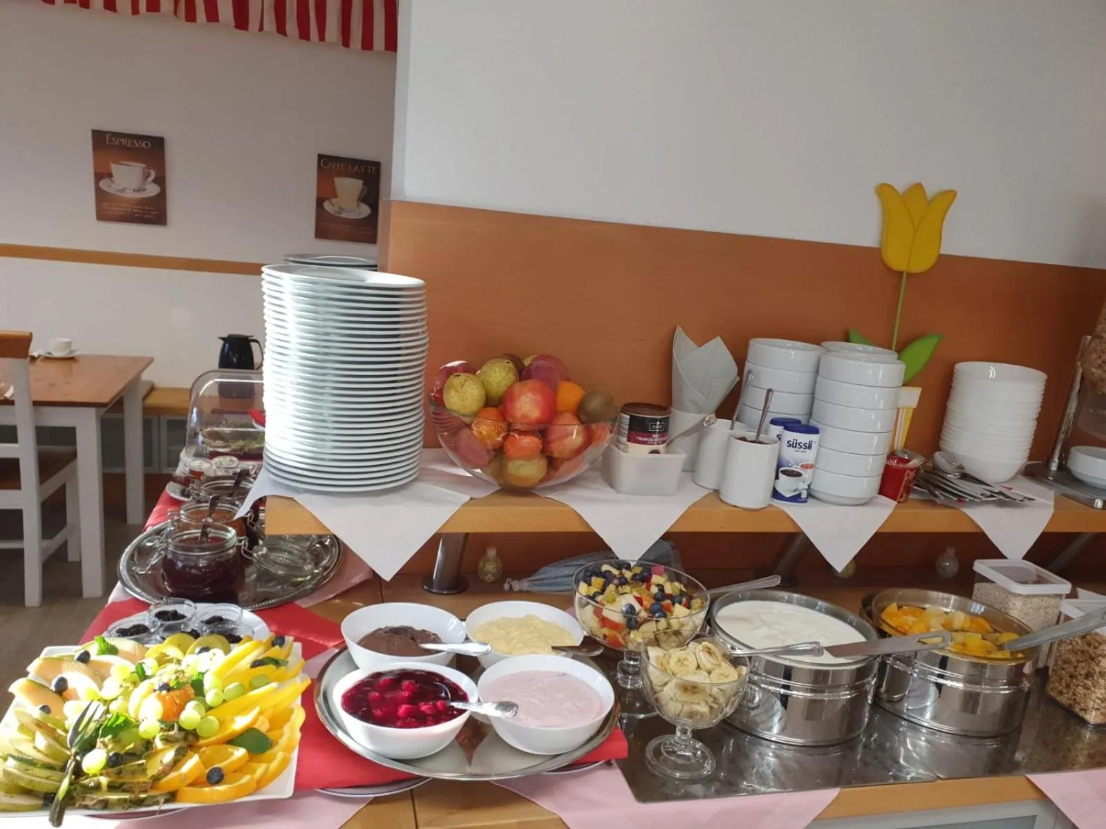 Breakfast in Apart Hotel Ferdinand Berlin