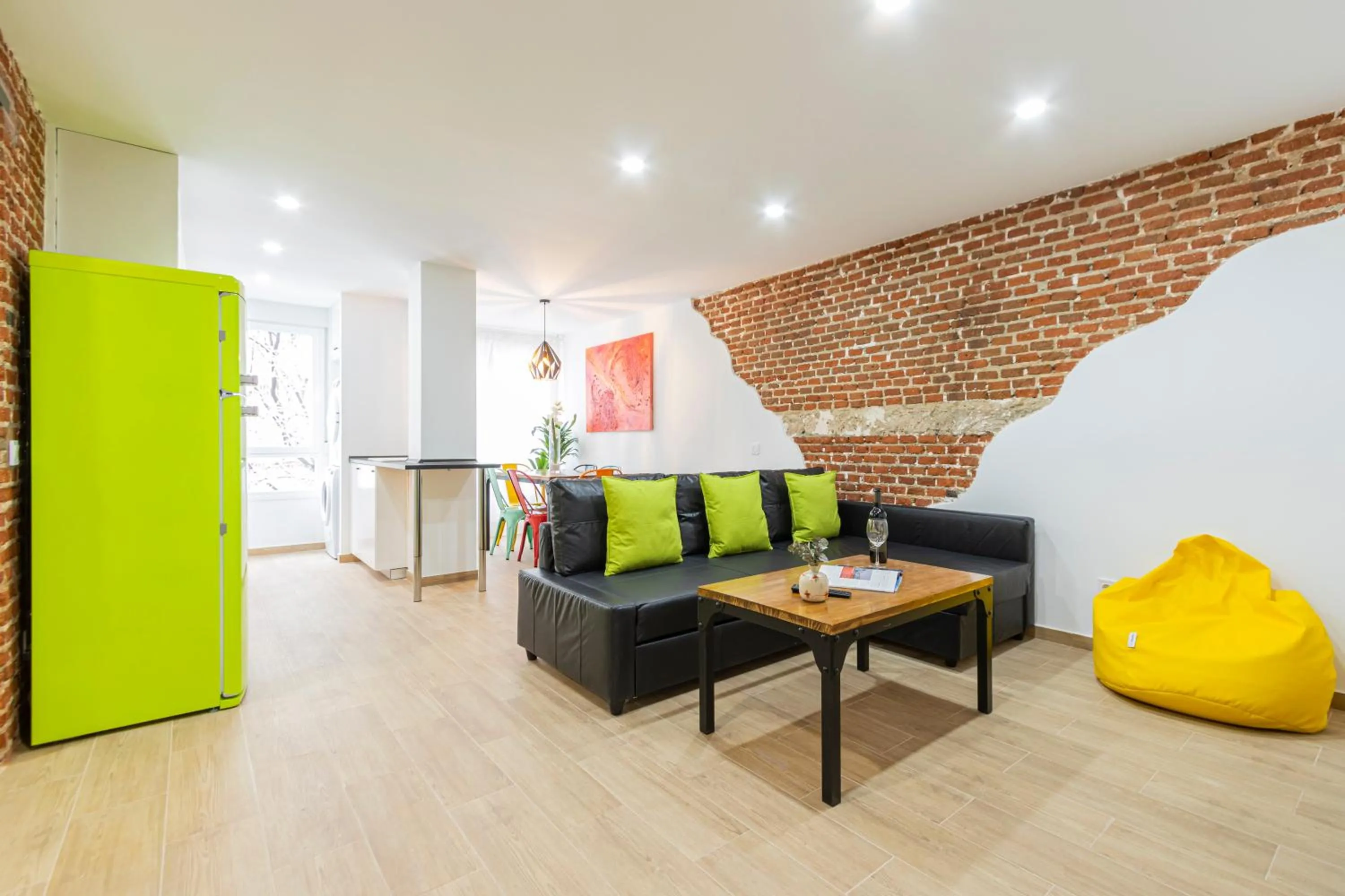 Living room in Ever House - IFEMA Canillas