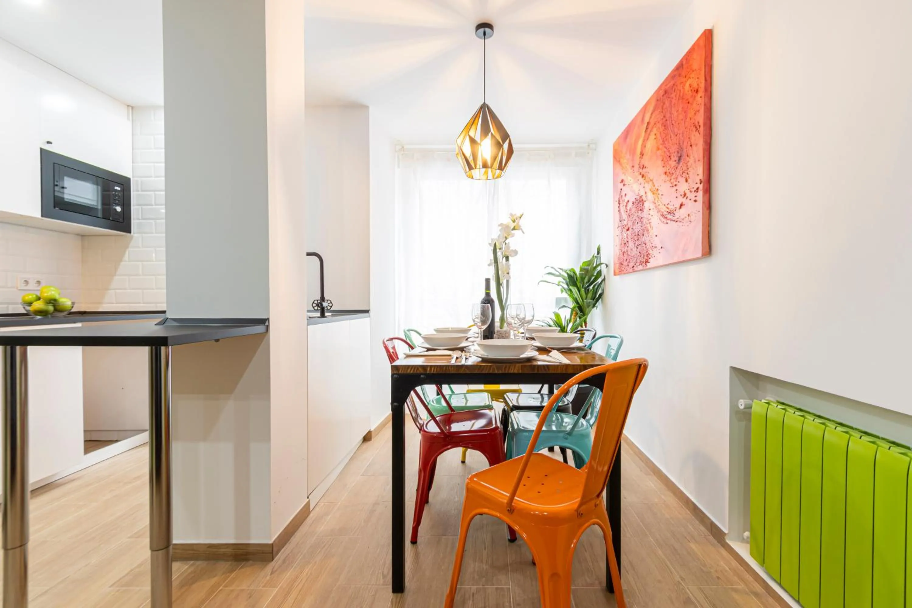 Dining area in Ever House - IFEMA Canillas
