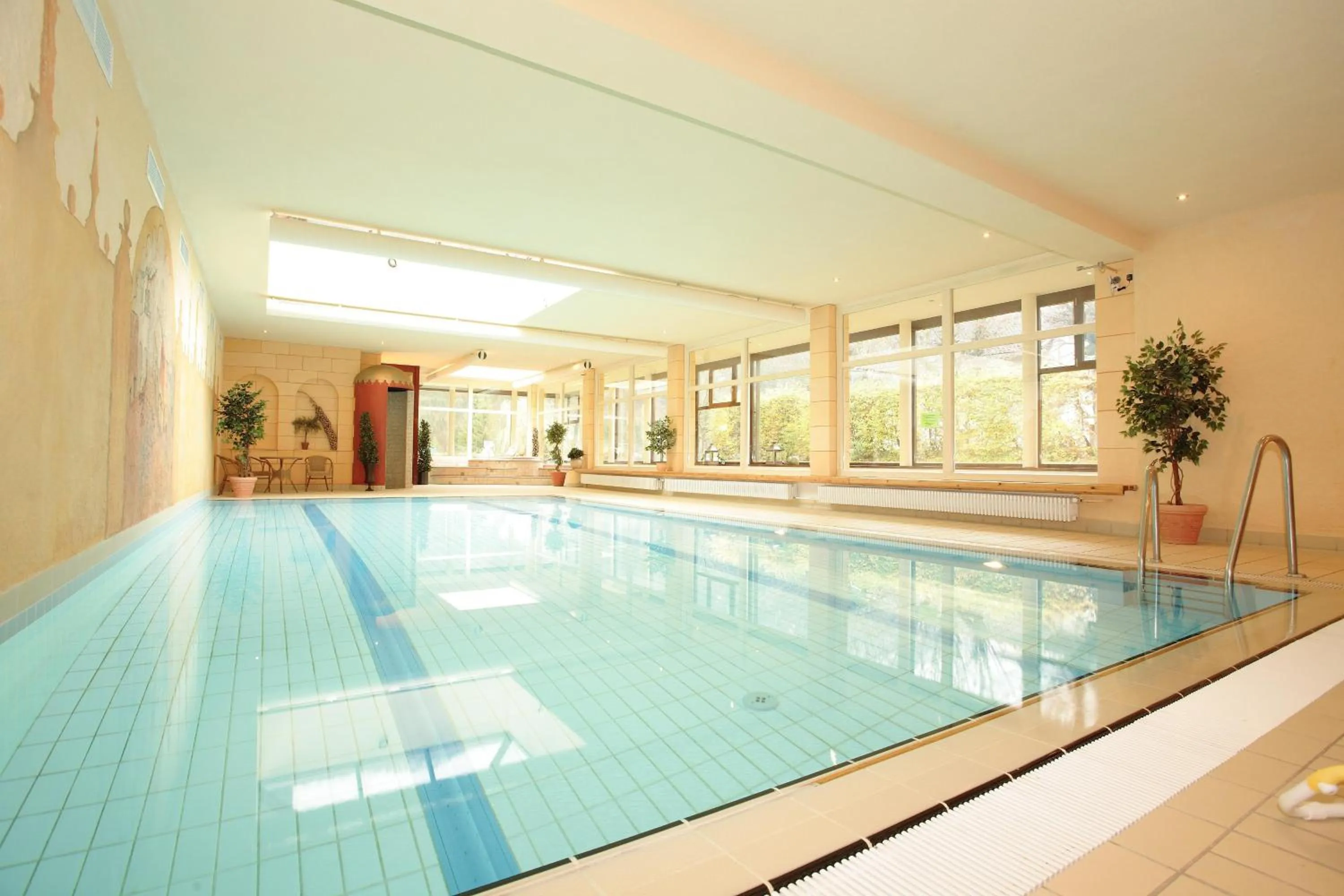 Swimming pool in Hotel Klosterhotel Ludwig der Bayer
