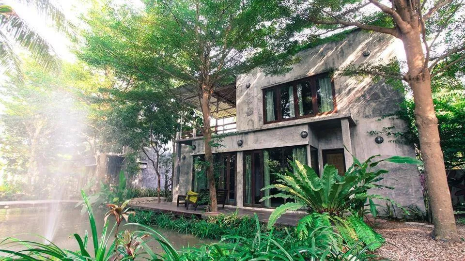 River CoCo @ Amphawa