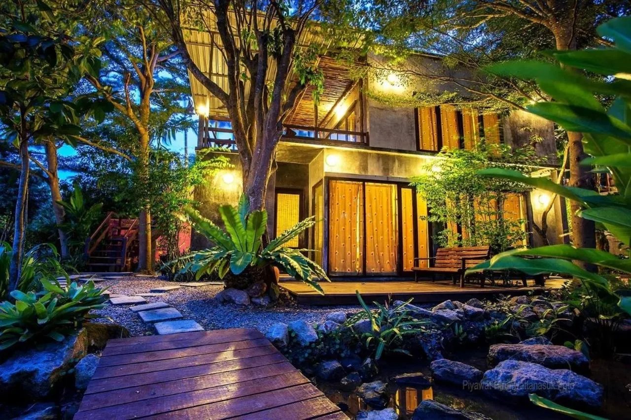 River CoCo @ Amphawa