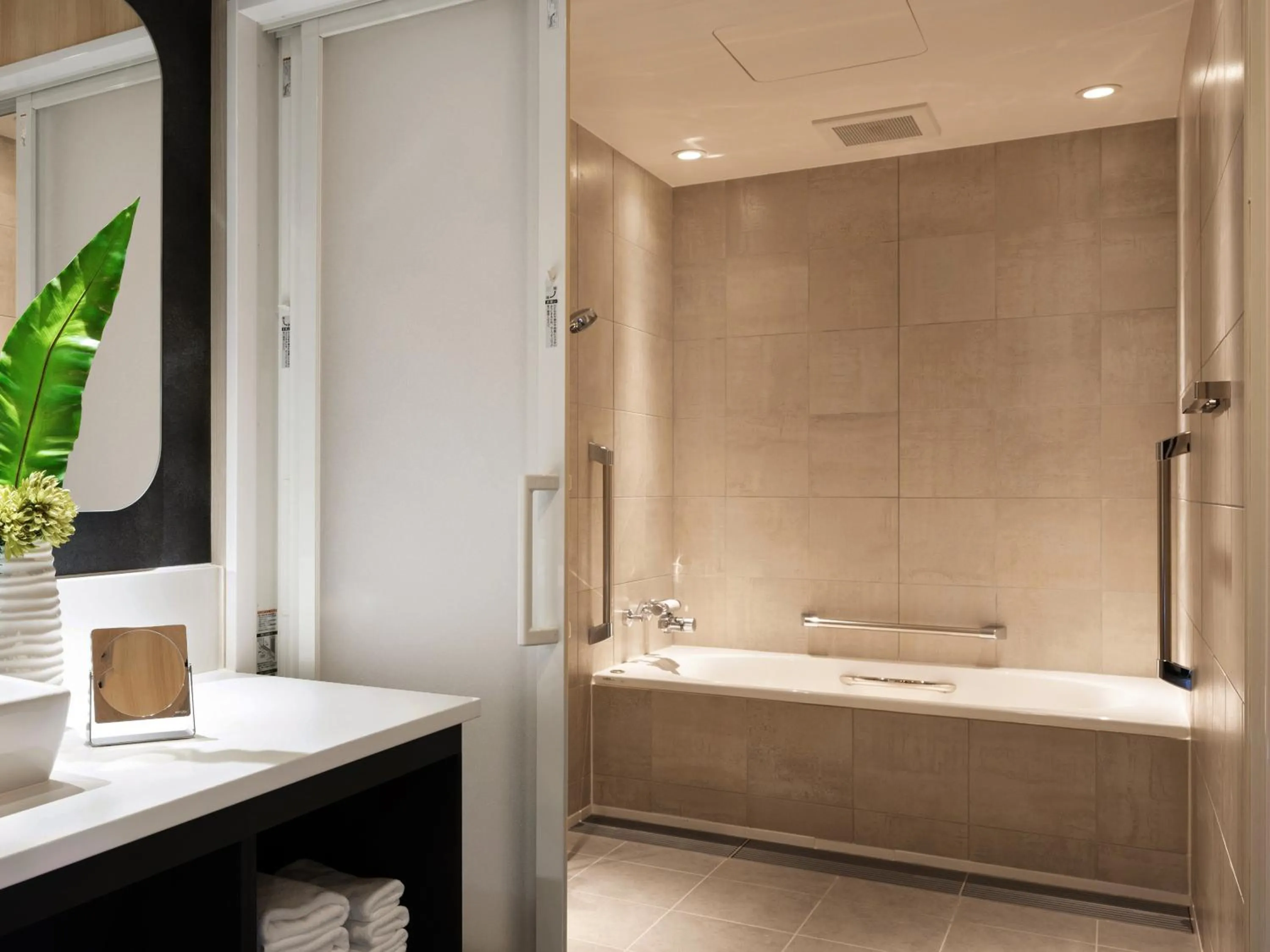 Bathroom in MIMARU Tokyo Asakusa Station