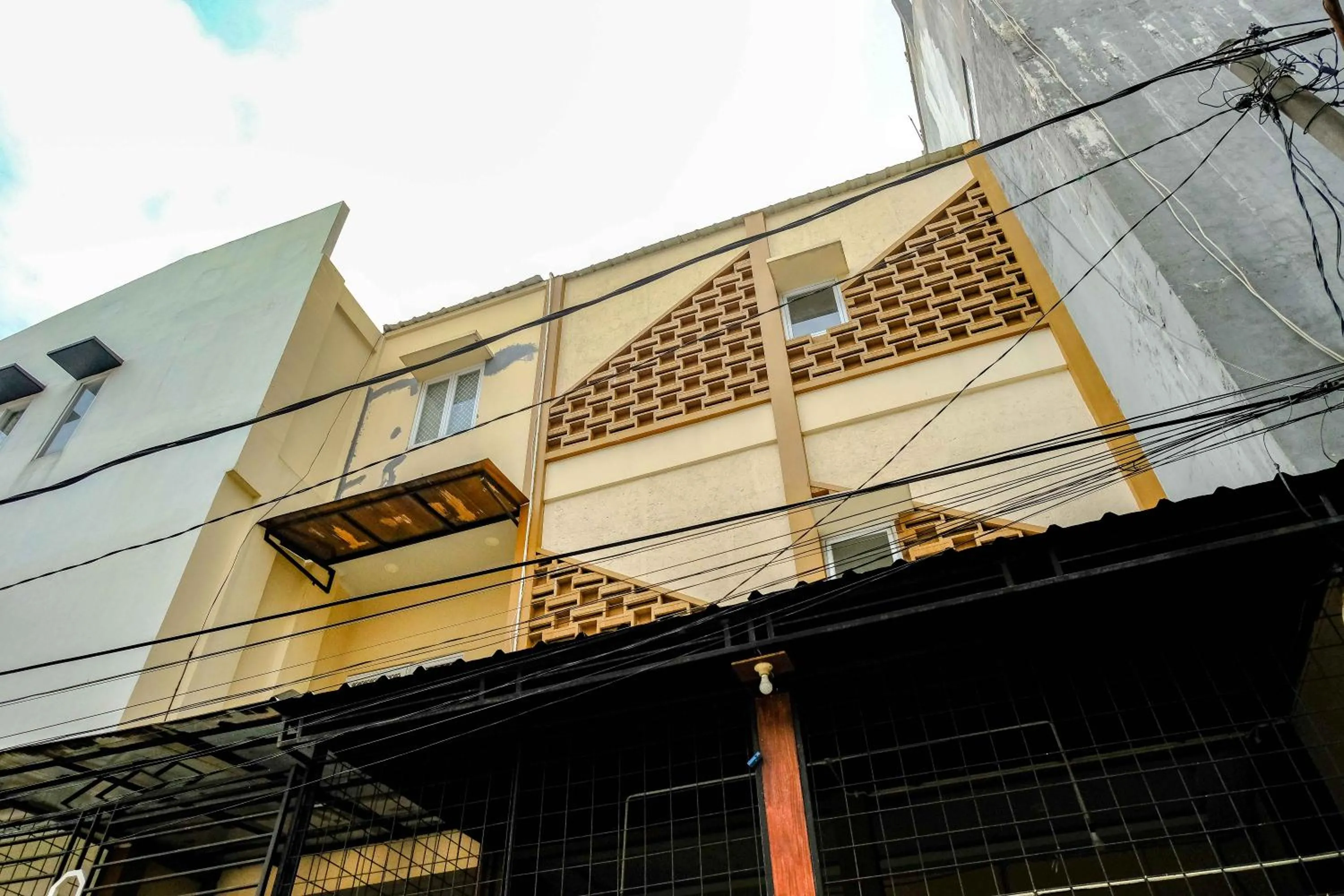 Property building in Cendrawasih Residence Mitra RedDoorz