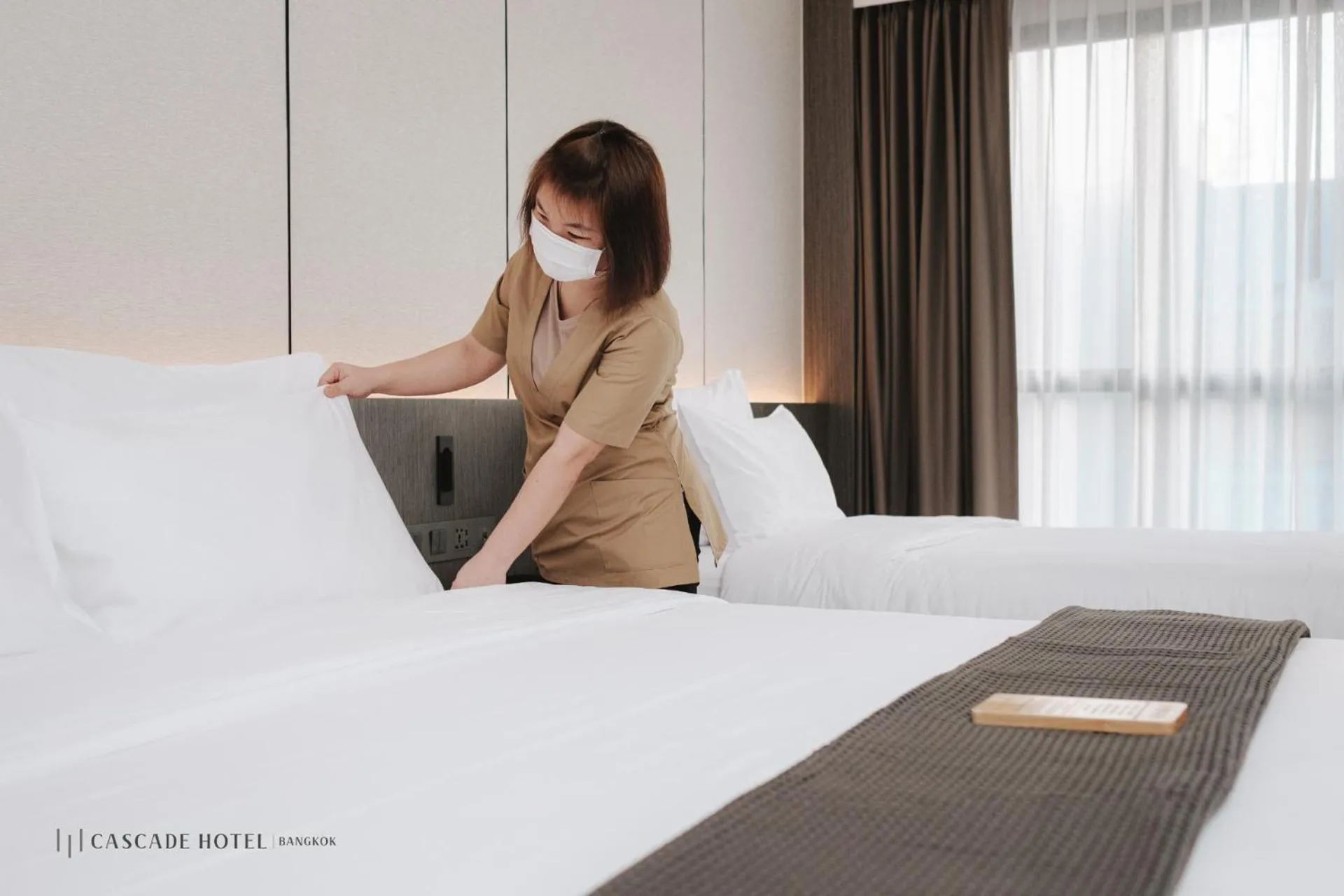 Bedroom, Bed in Cascade Hotel Bangkok