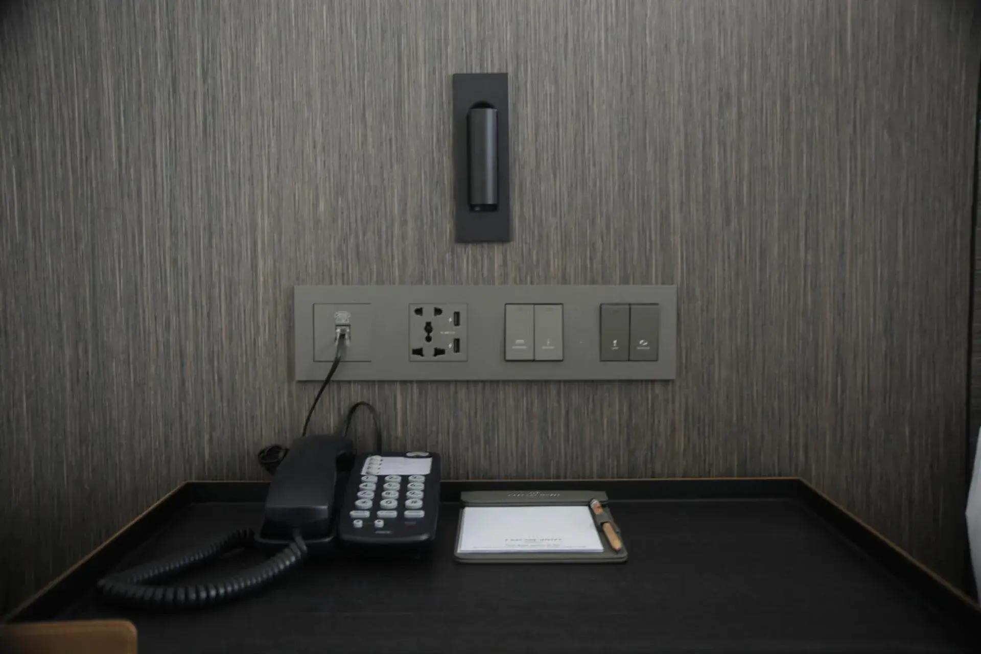 Bedroom in Cascade Hotel Bangkok Bedroom in Cascade Hotel Bangkok