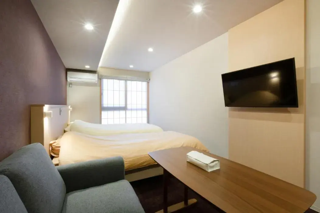 Family Room in HIZ HOTEL Kyoto-Nijo Castle Family Room in HIZ HOTEL Kyoto-Nijo Castle