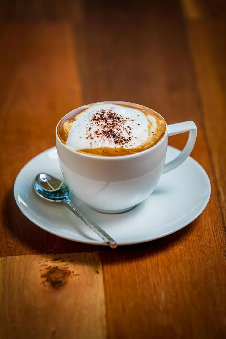 Drinks in White Whale Beachfront Pool Villa