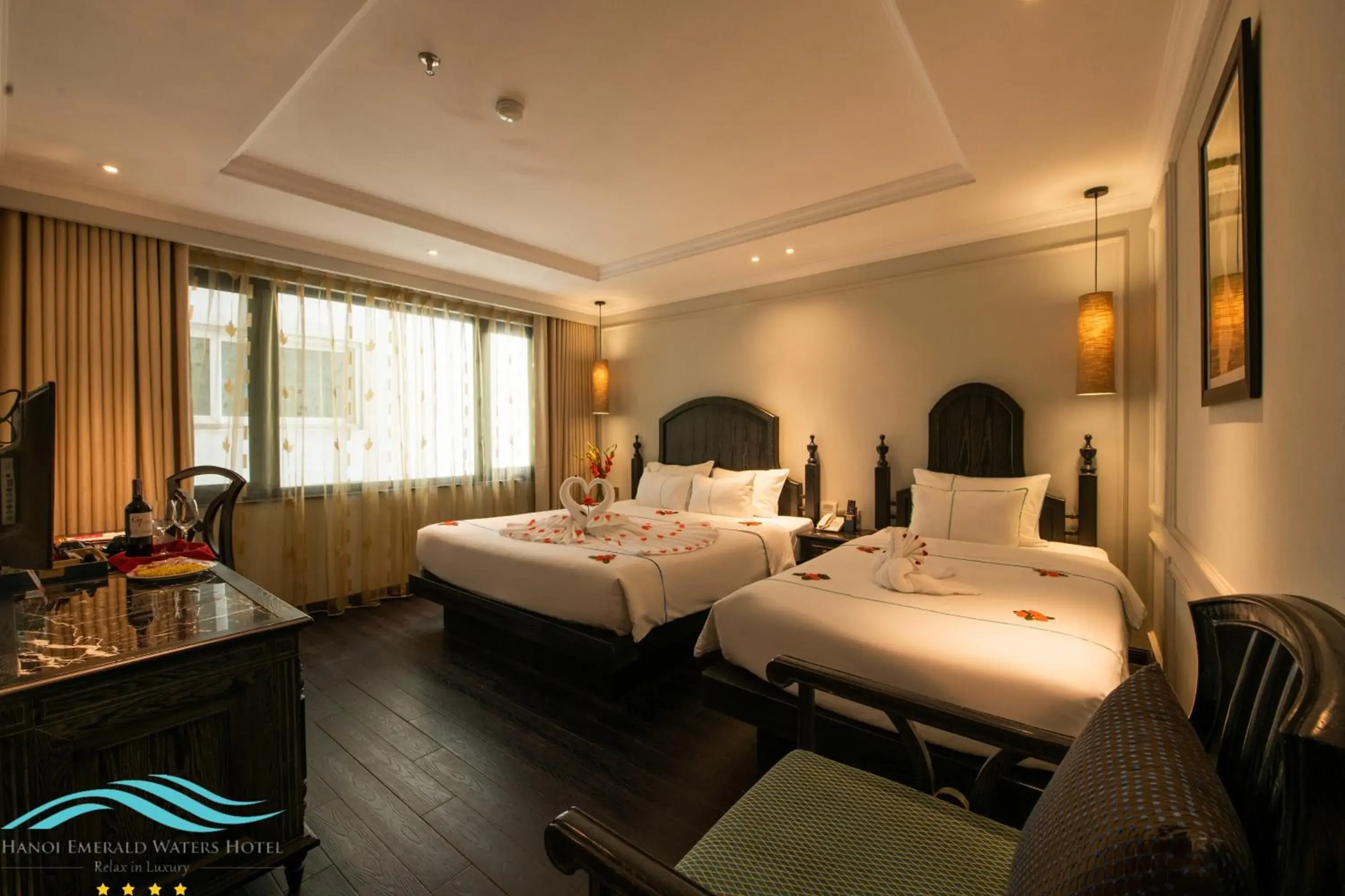 Family Suite in Hanoi Emerald Waters Hotel Valley Family Suite in Hanoi Emerald Waters Hotel Valley