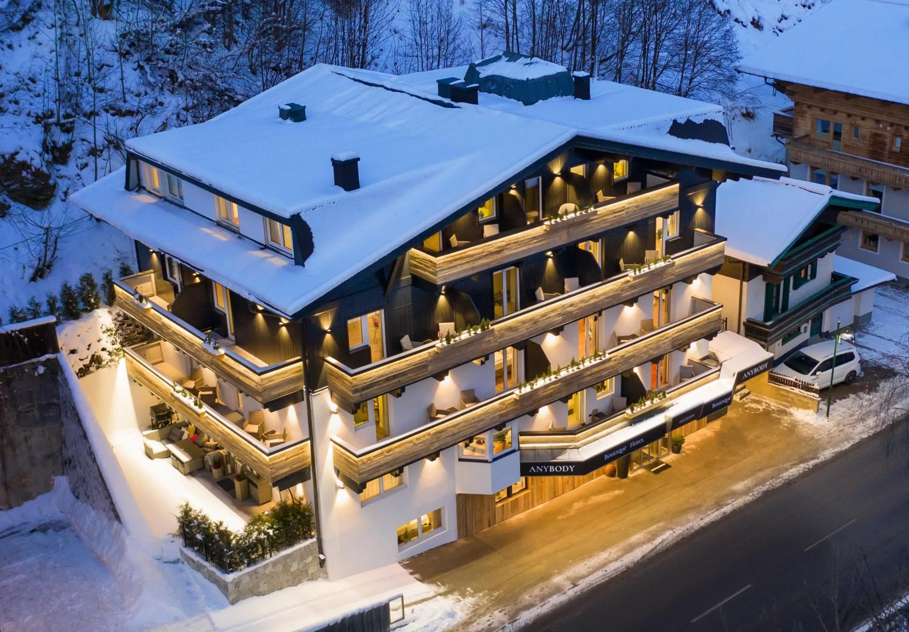 Property building in Boutique Hotel ANYBODY