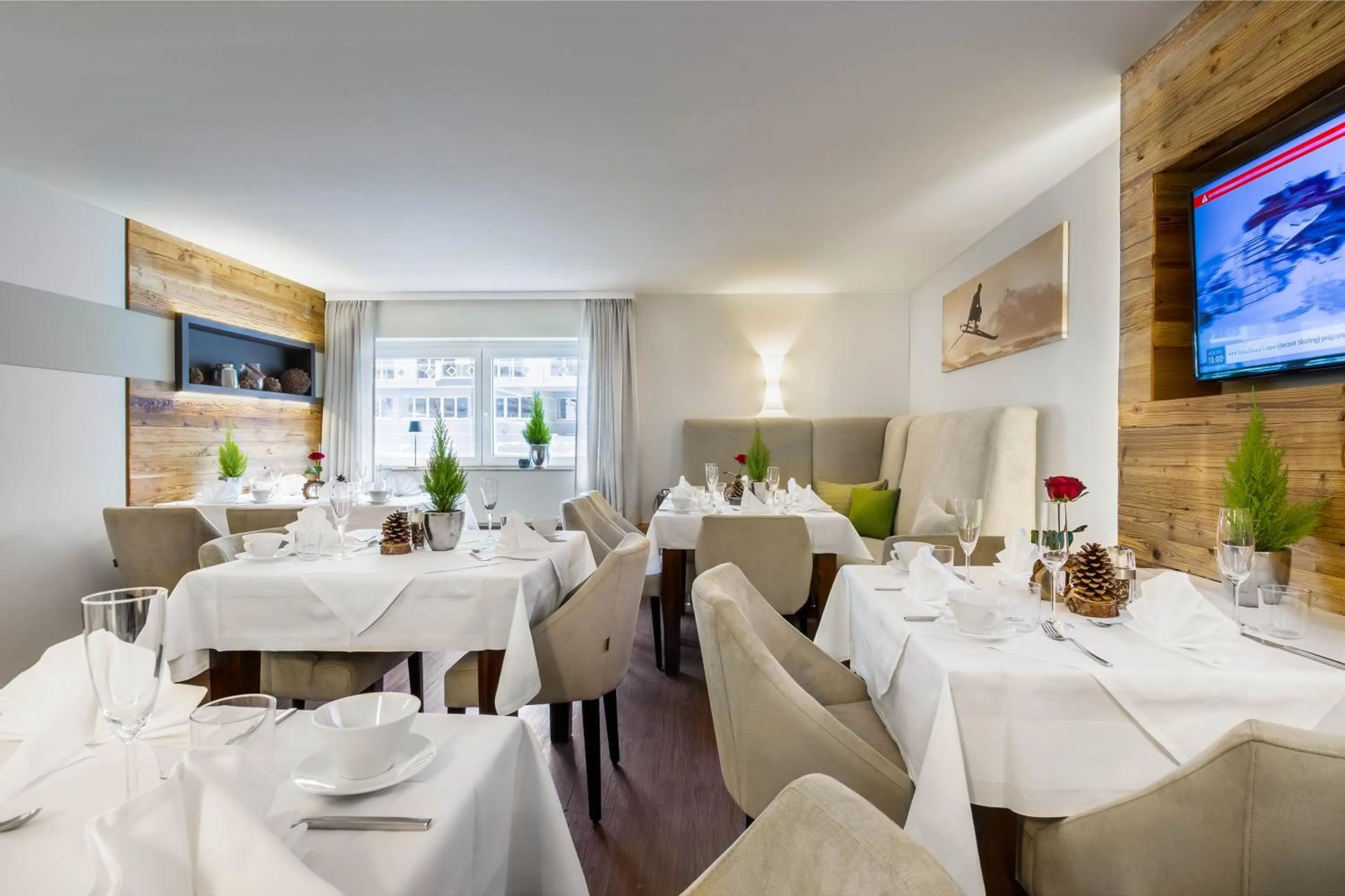 Restaurant/places to eat in Boutique Hotel ANYBODY