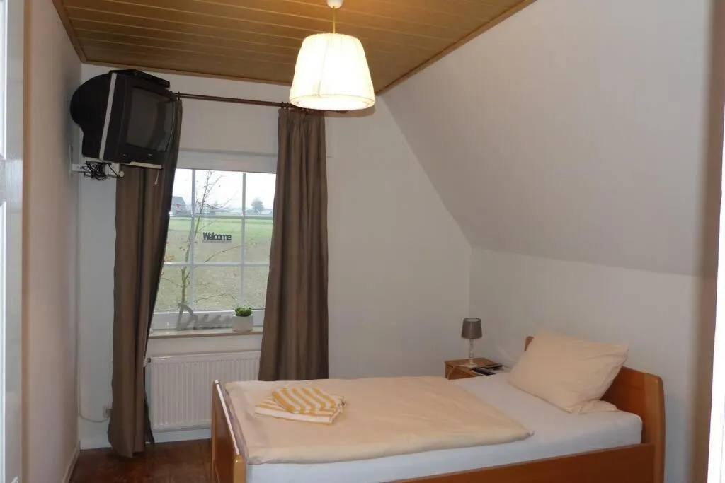 Photo of the whole room, Bed in Landhaus Holthausen
