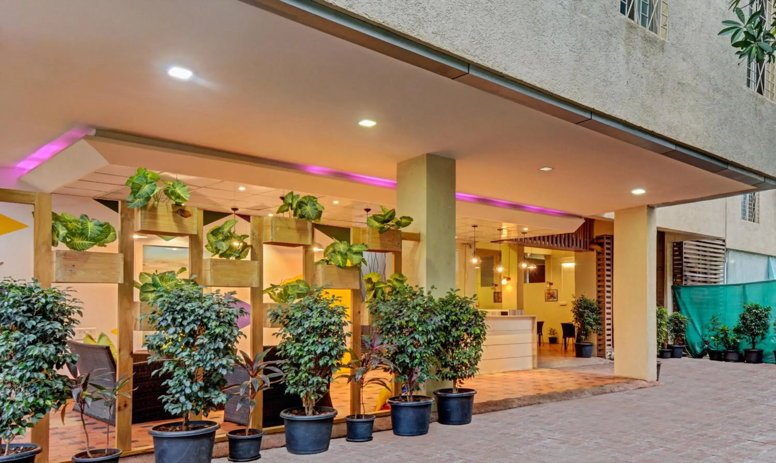 Property building in Treebo Iris Suites Property building in Treebo Iris Suites