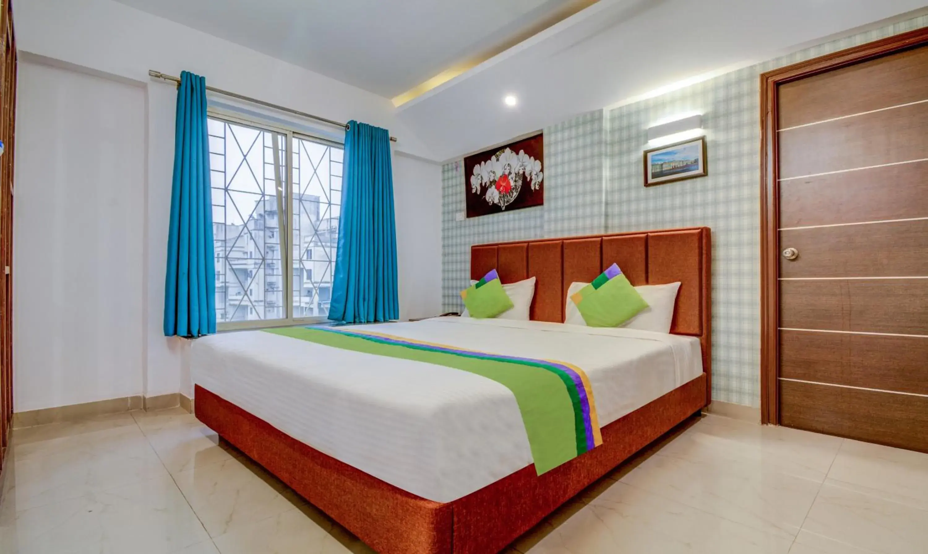 Bedroom, Bed in Treebo Iris Suites Bedroom, Bed in Treebo Iris Suites