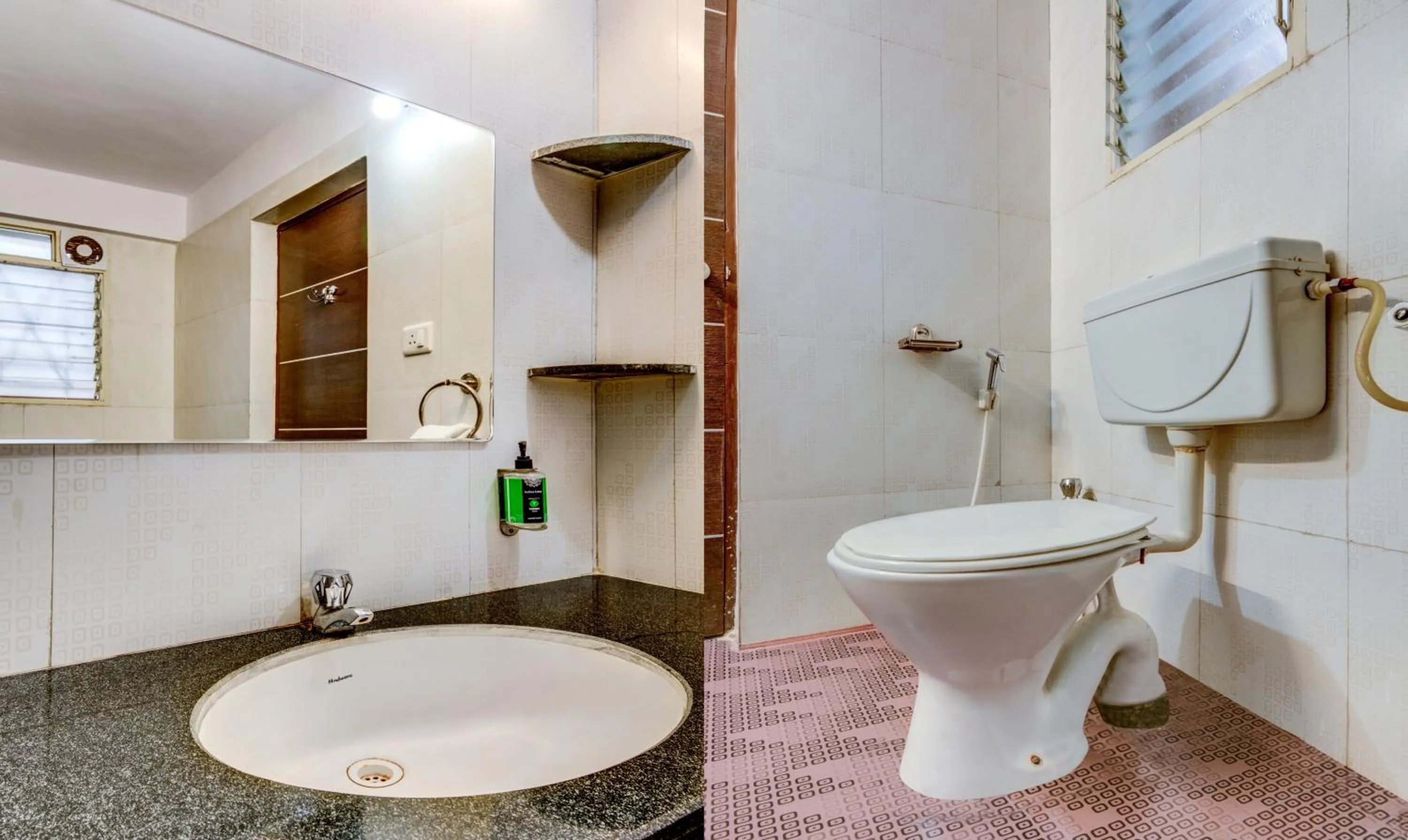 Bathroom in Treebo Iris Suites