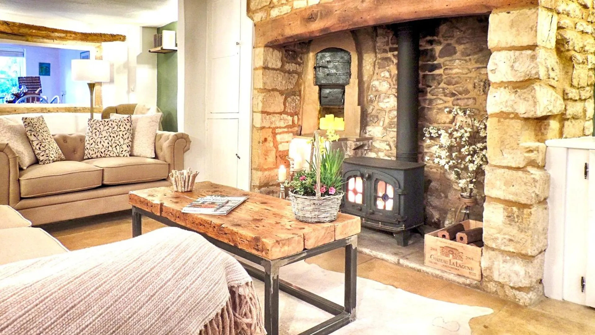 Living room in Magnolia Cottage-Exclusive Cotswold Package