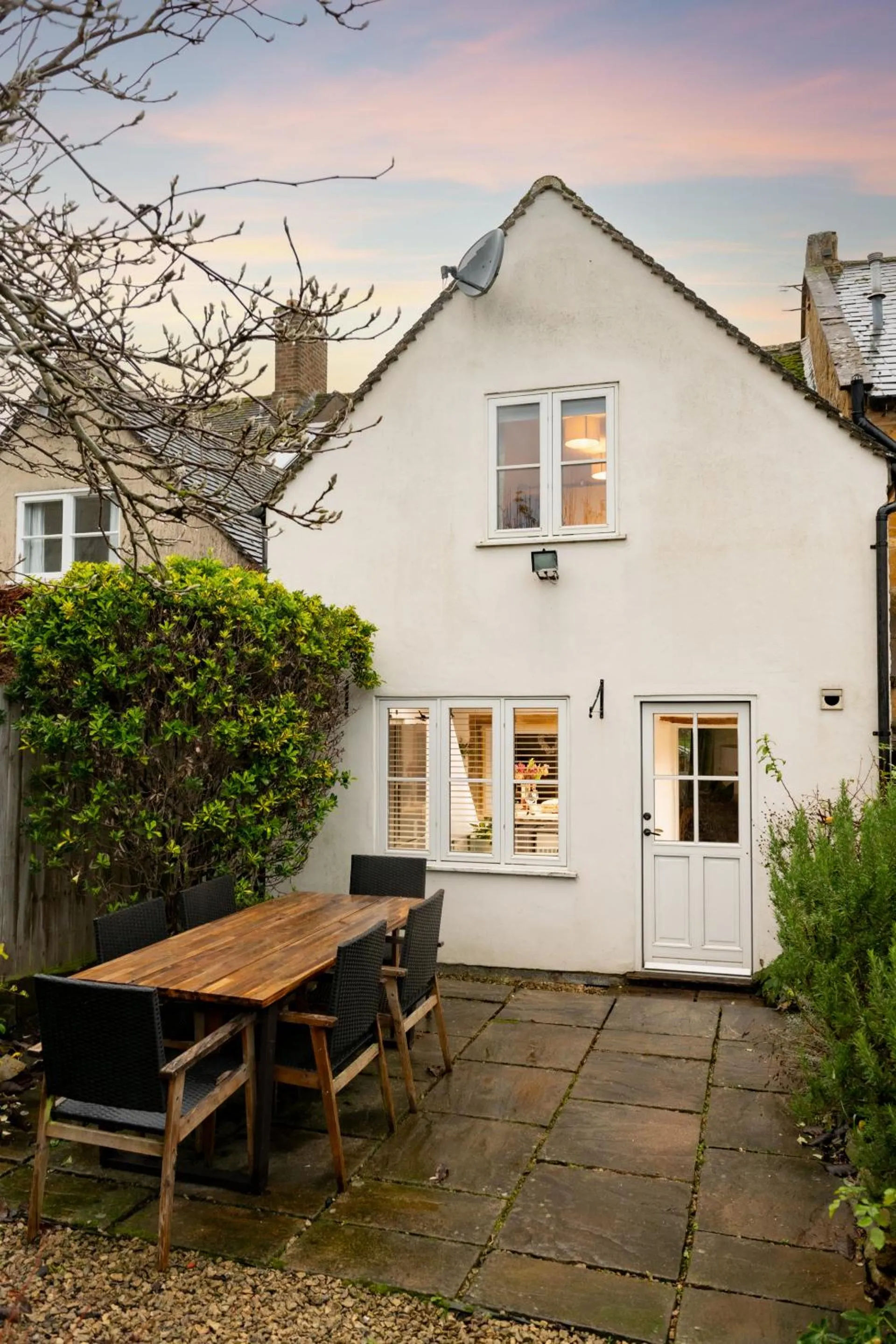 Property building in Magnolia Cottage-Exclusive Cotswold Package