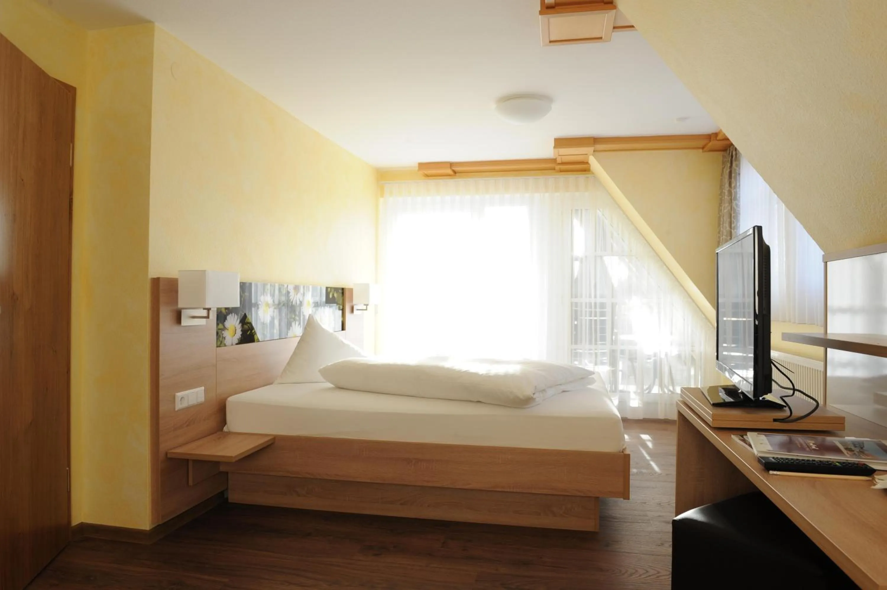 Bed in Hotel & Restaurant Post