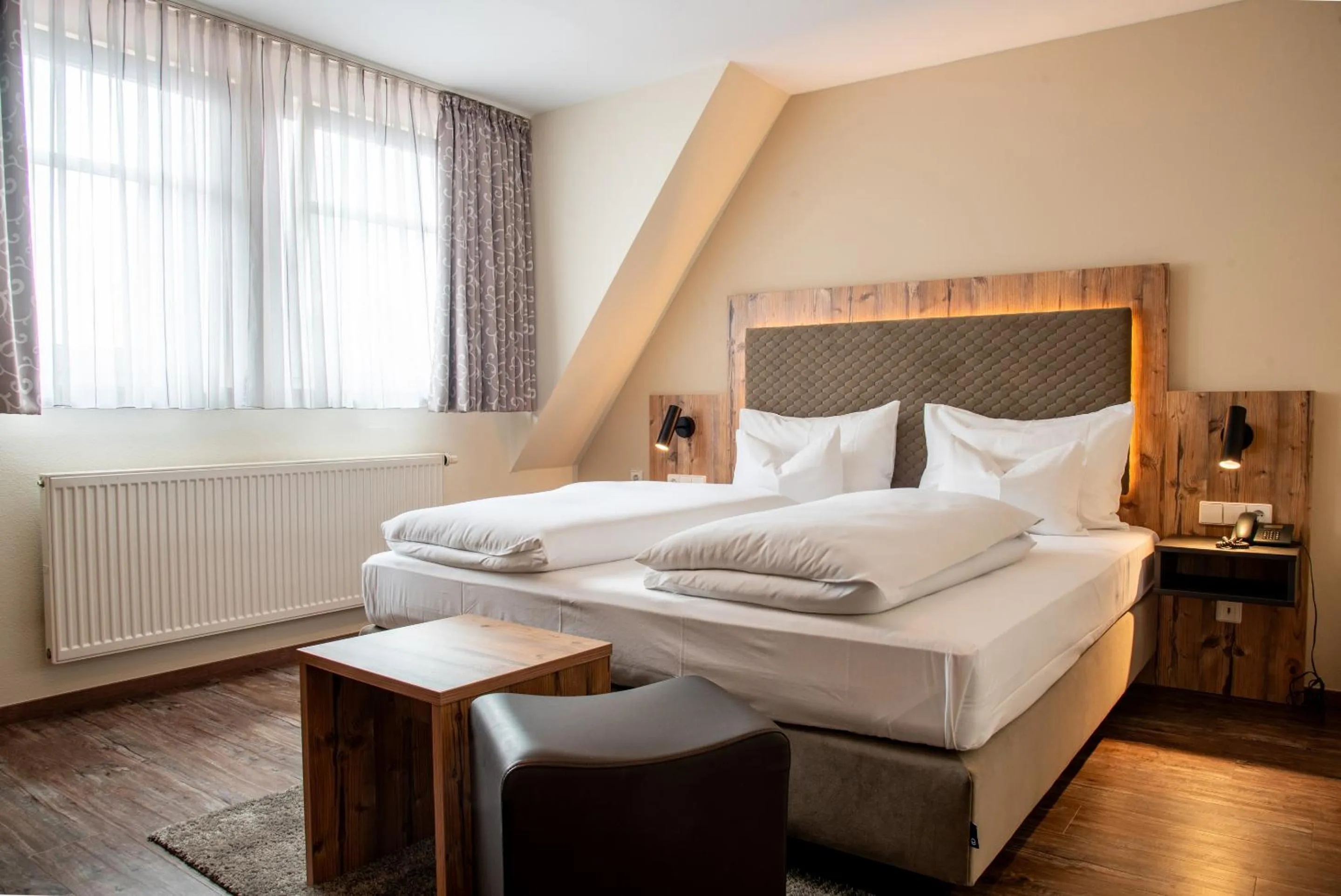 Bed in Hotel & Restaurant Post